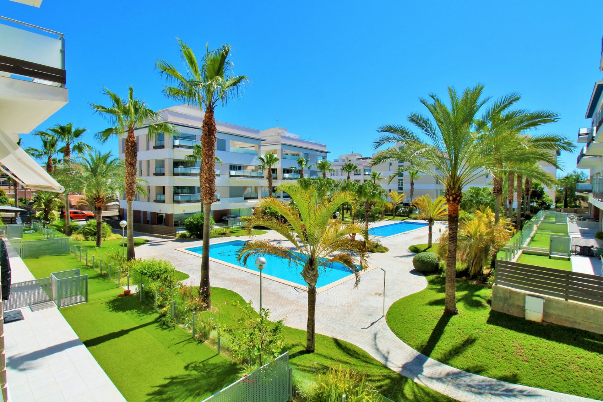Resale - Apartment -
Villamartin - Los Dolses
