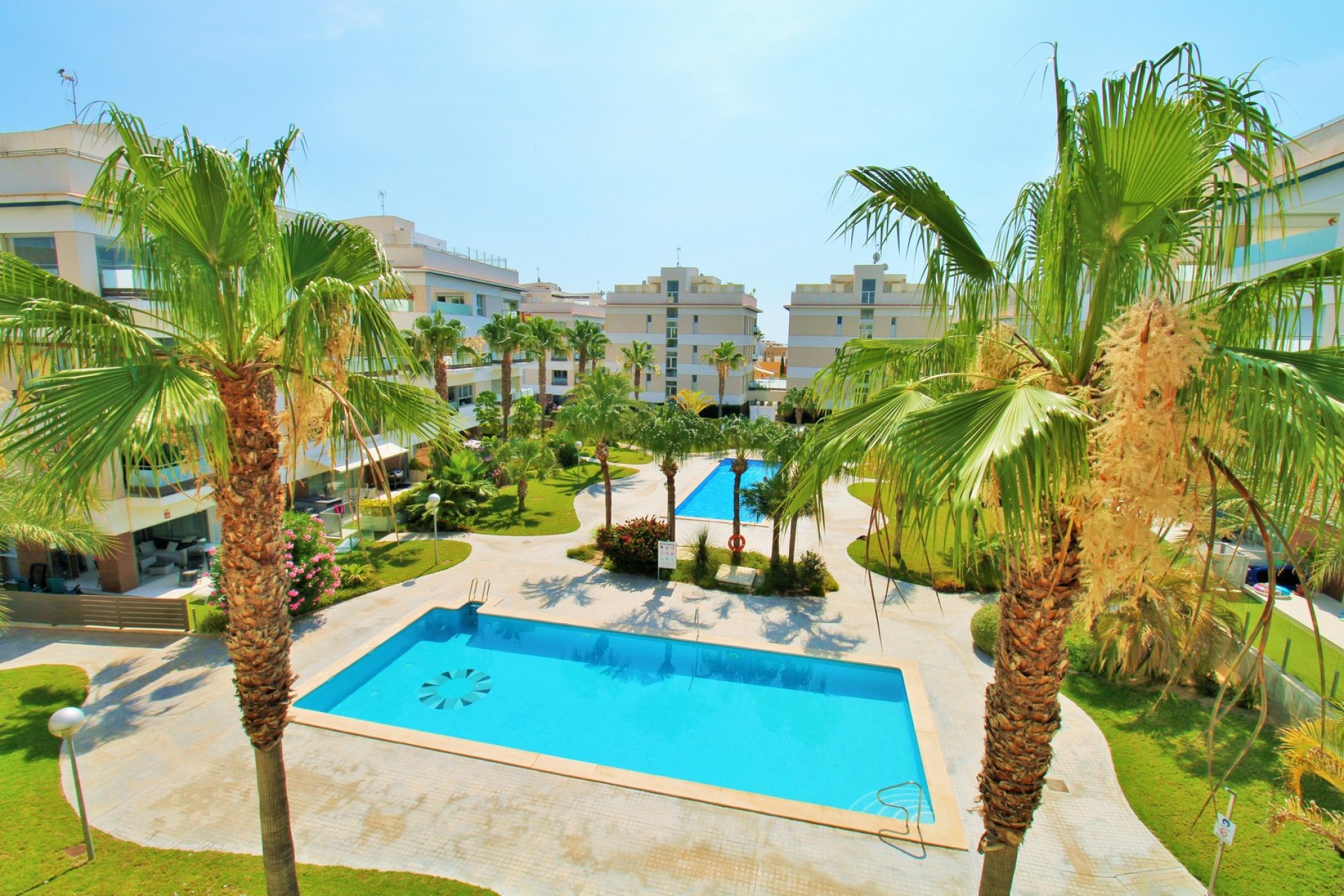 Resale - Apartment -
Villamartin - Los Dolses
