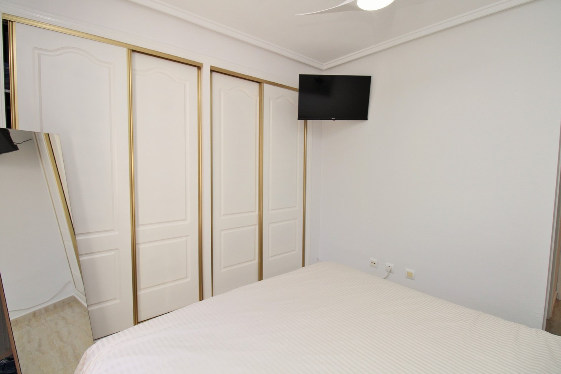 Resale - Apartment -
Villamartin - Los Dolses