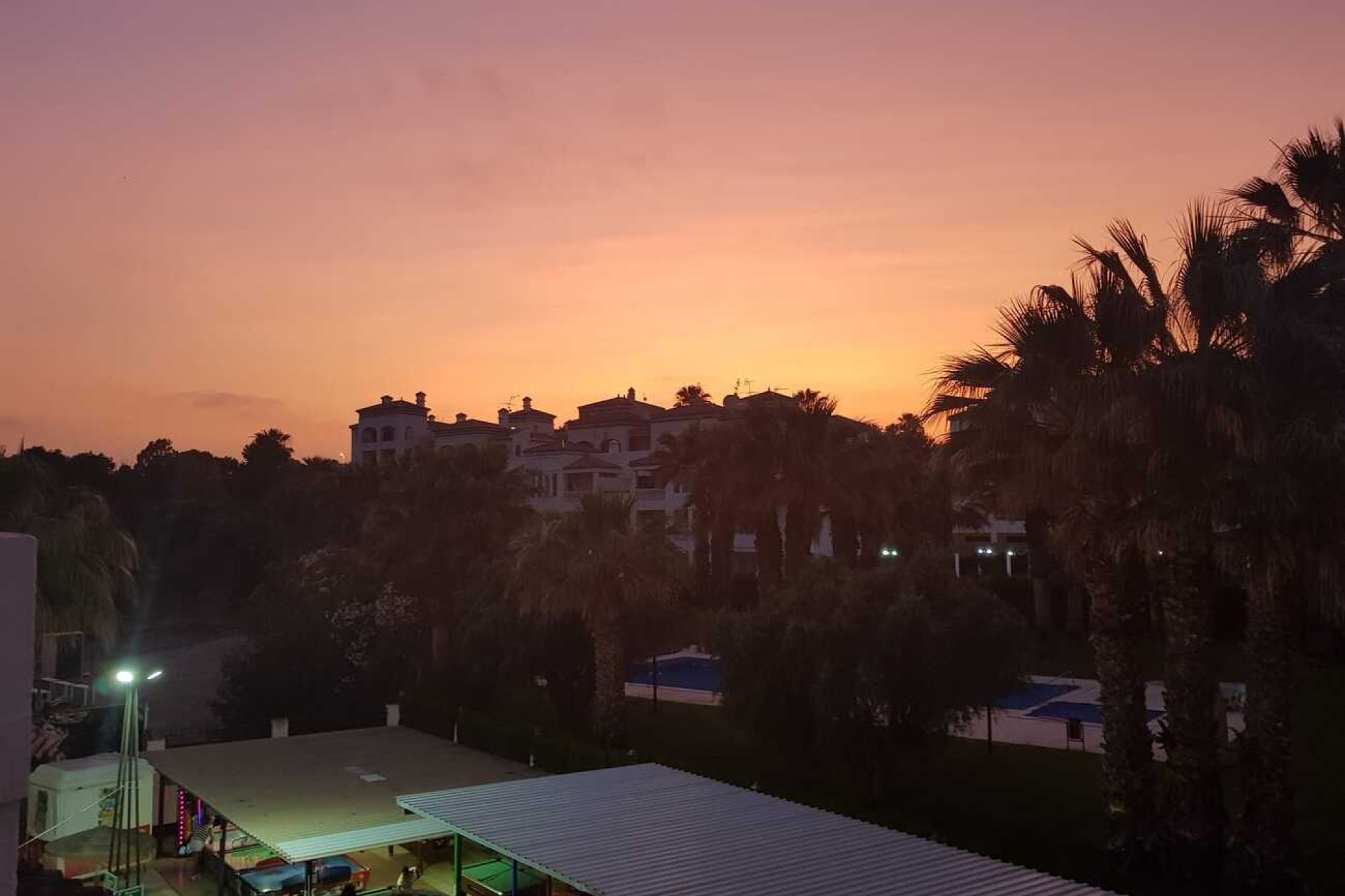 Resale - Apartment -
Villamartin - Orihuela Costa