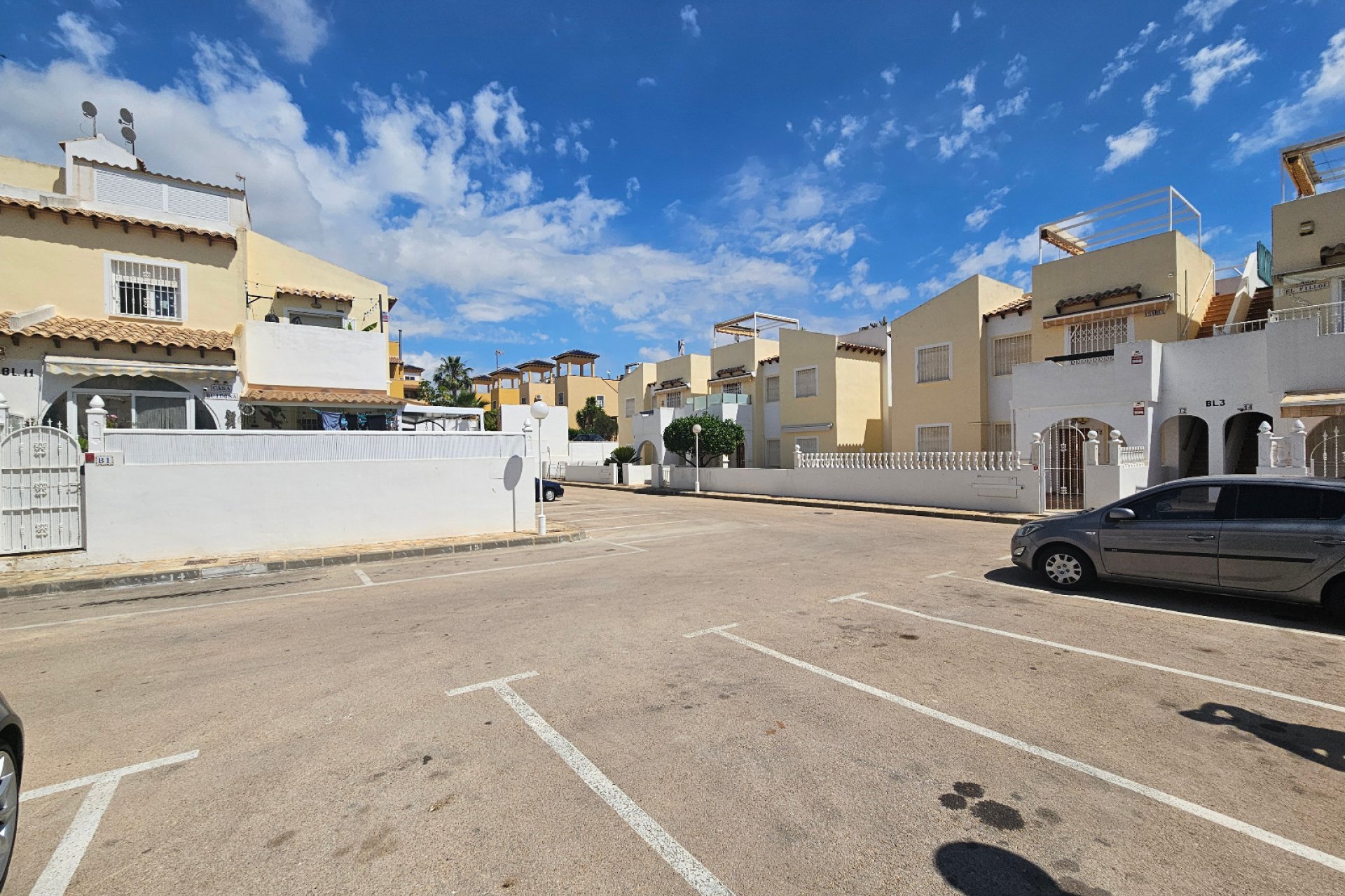 Resale - Apartment -
Villamartin - Panorama Golf