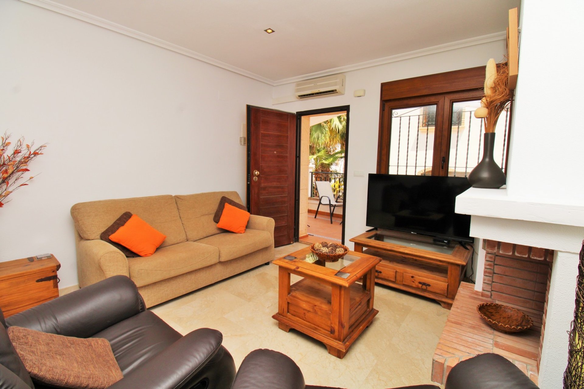 Resale - Apartment -
Villamartin - PAU 8