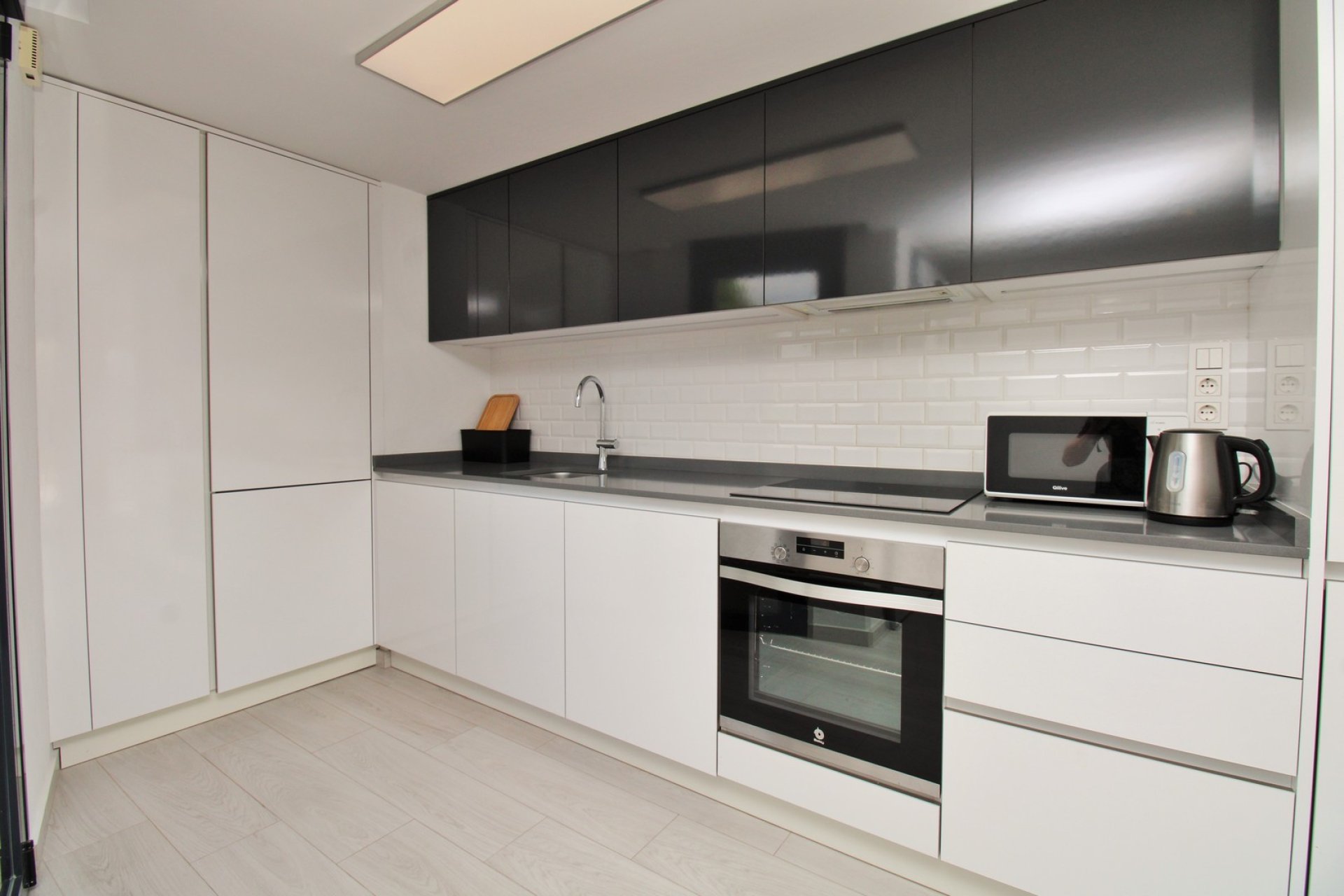 Resale - Apartment -
Villamartin - PAU 8