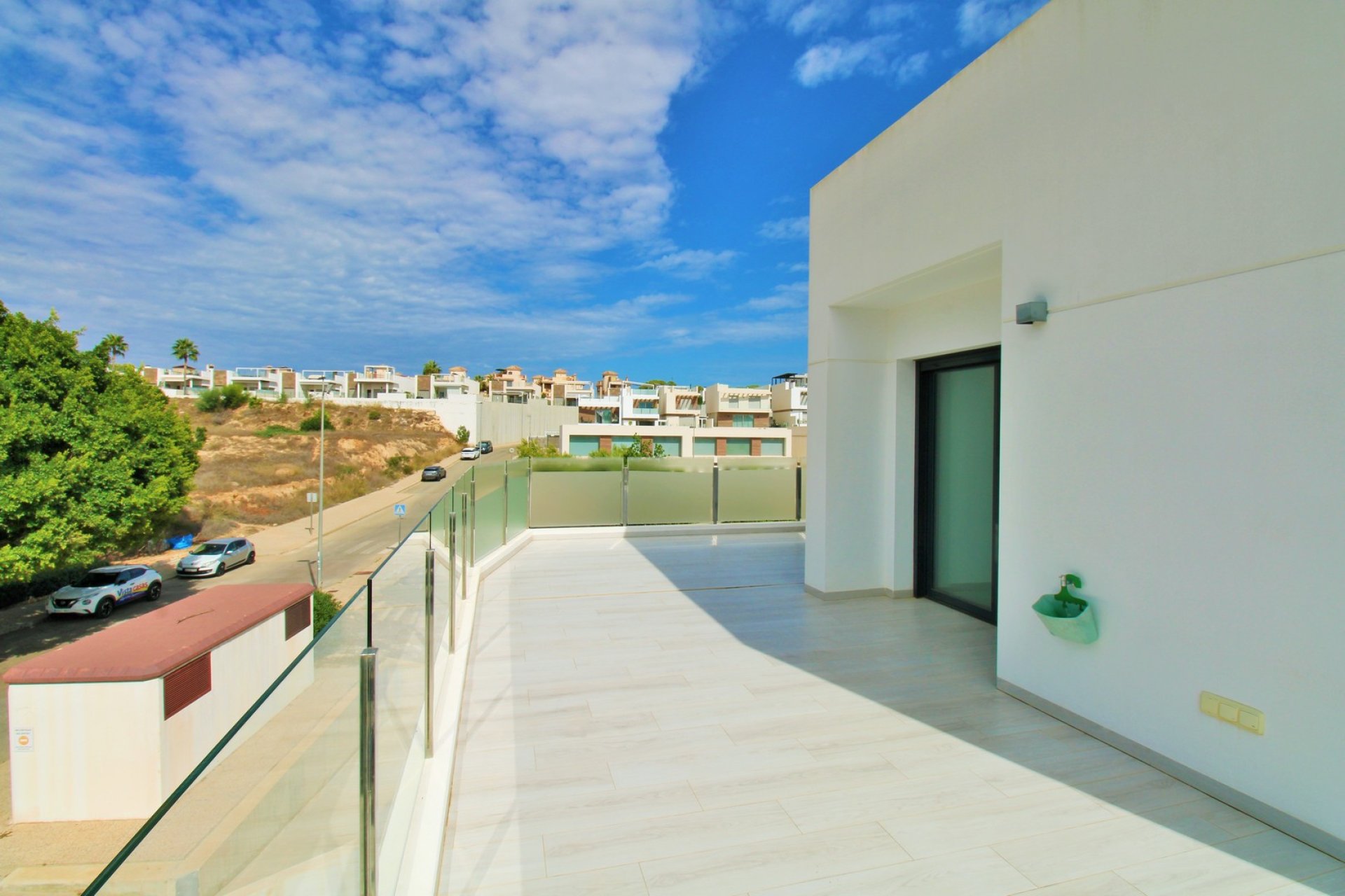Resale - Apartment -
Villamartin - PAU 8