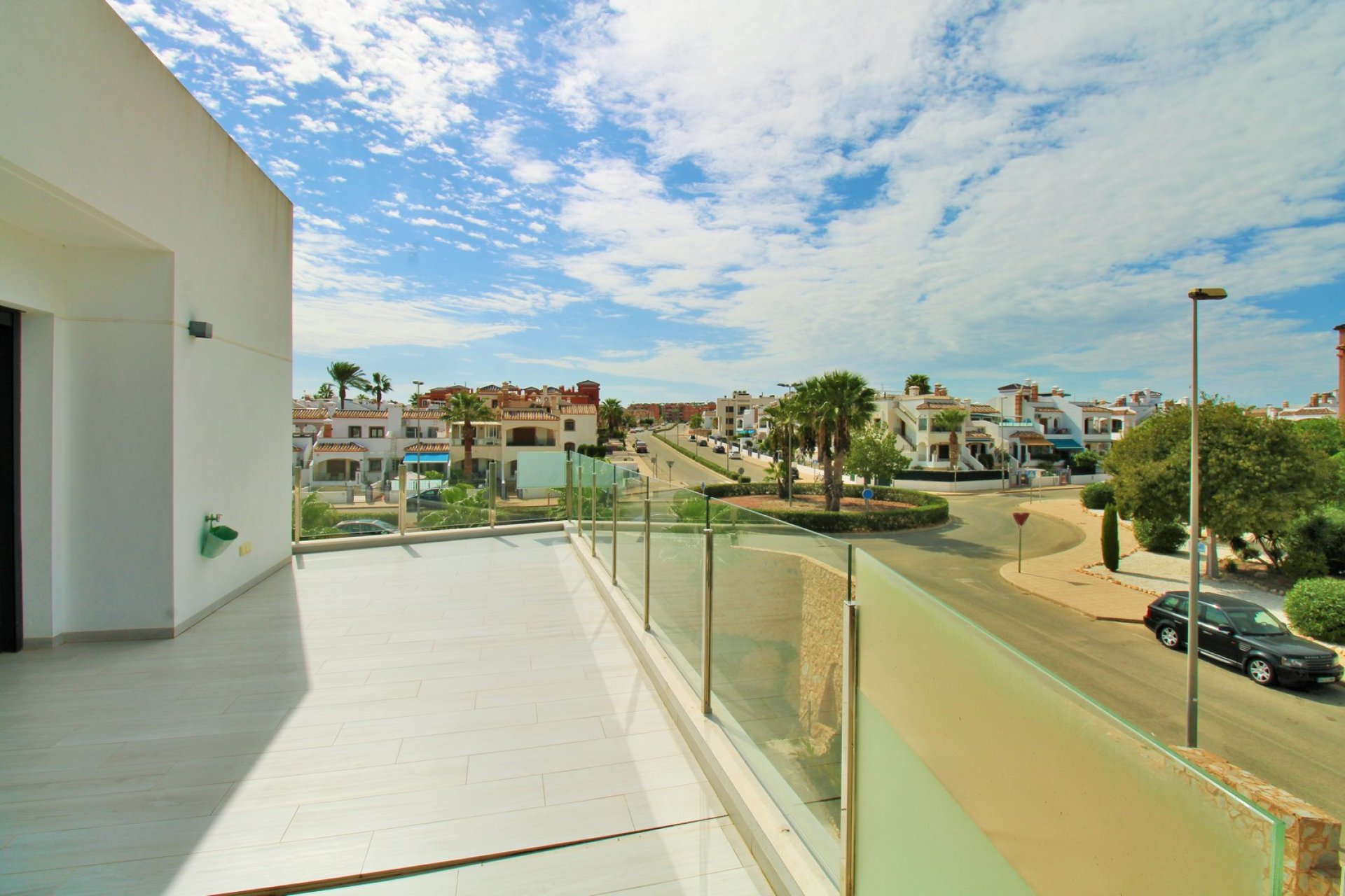 Resale - Apartment -
Villamartin - PAU 8