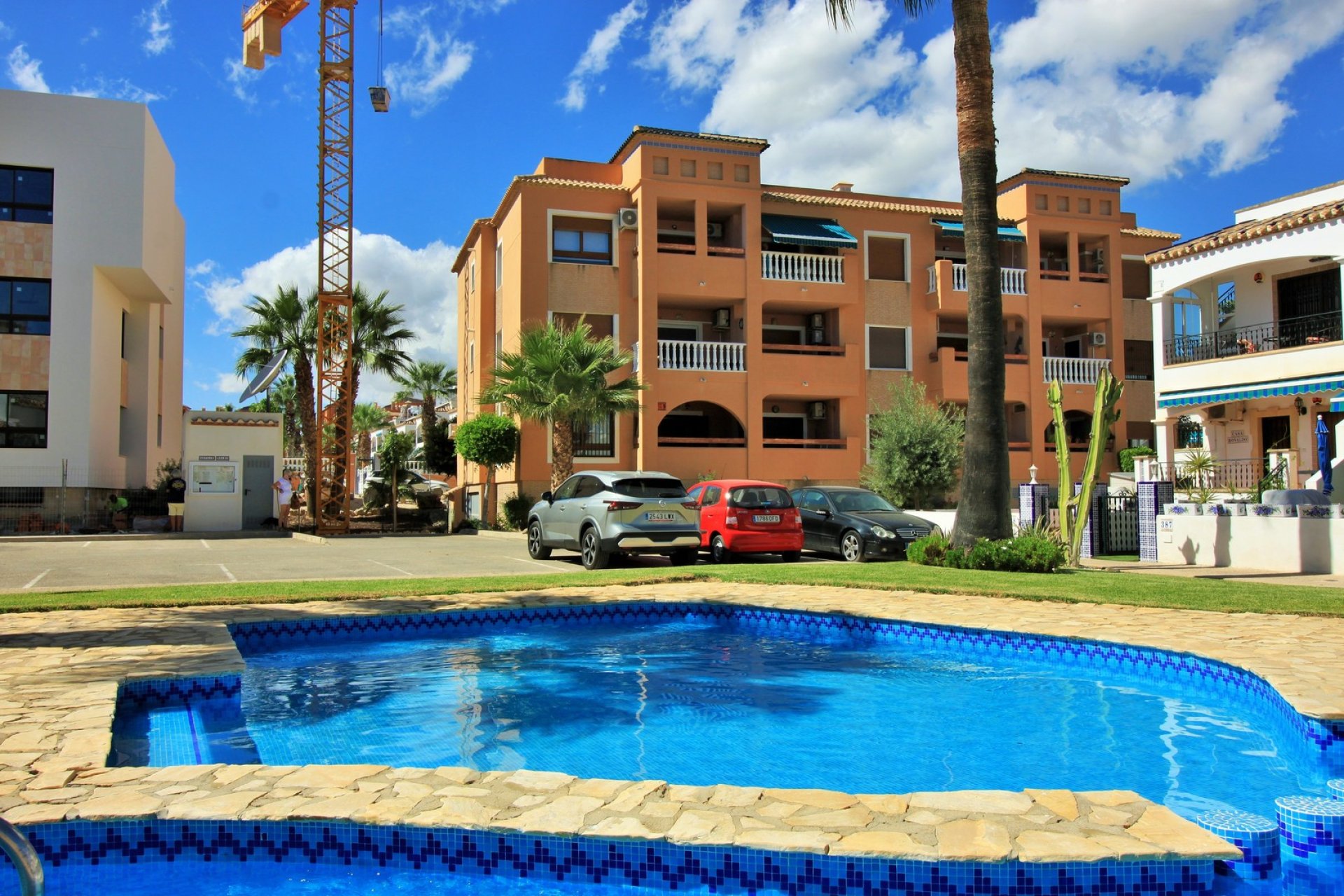 Resale - Apartment -
Villamartin - PAU 8