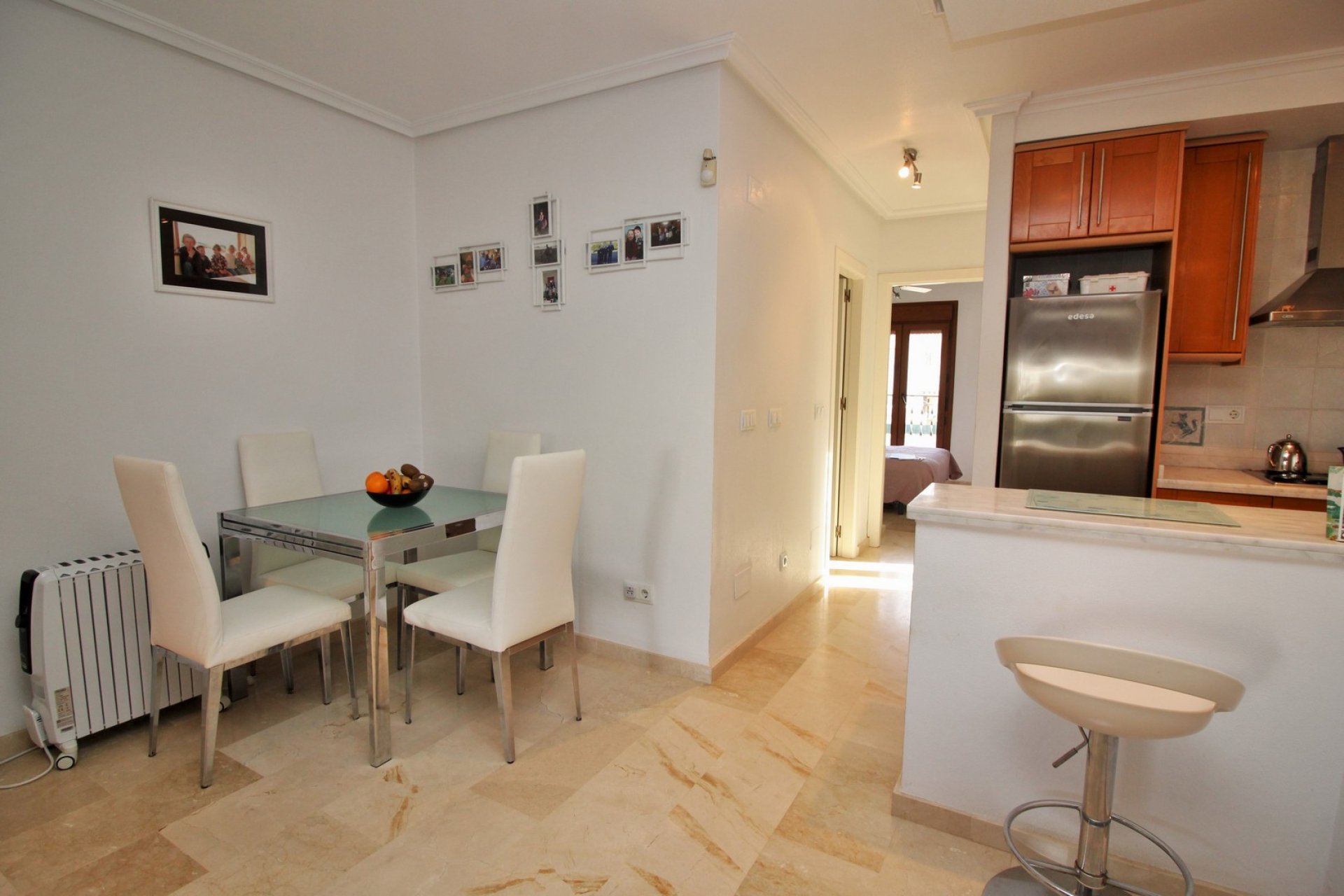 Resale - Apartment -
Villamartin - PAU 8