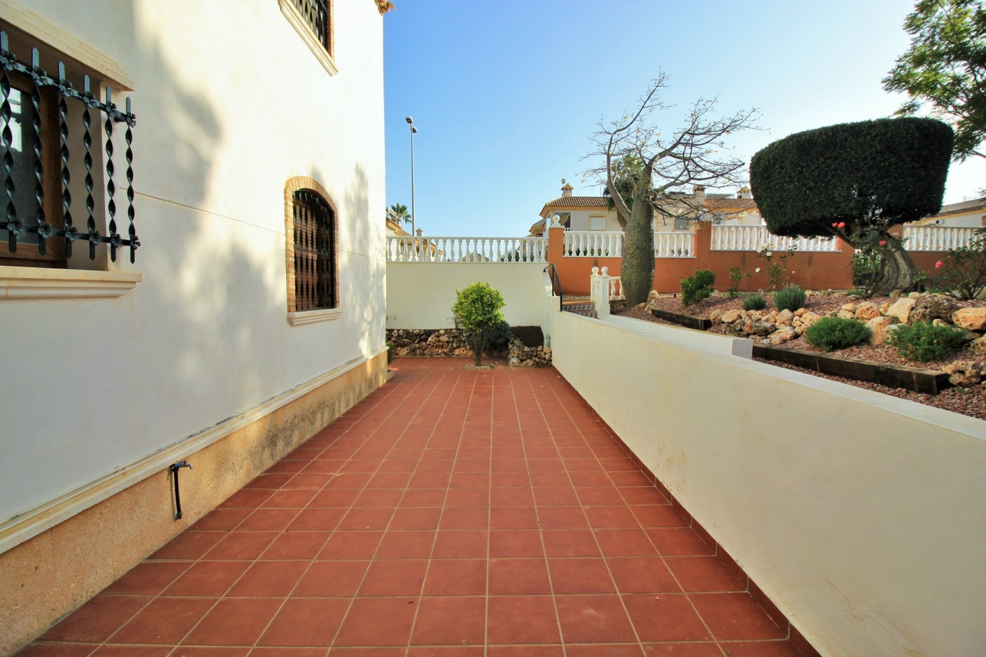 Resale - Apartment -
Villamartin - PAU 8