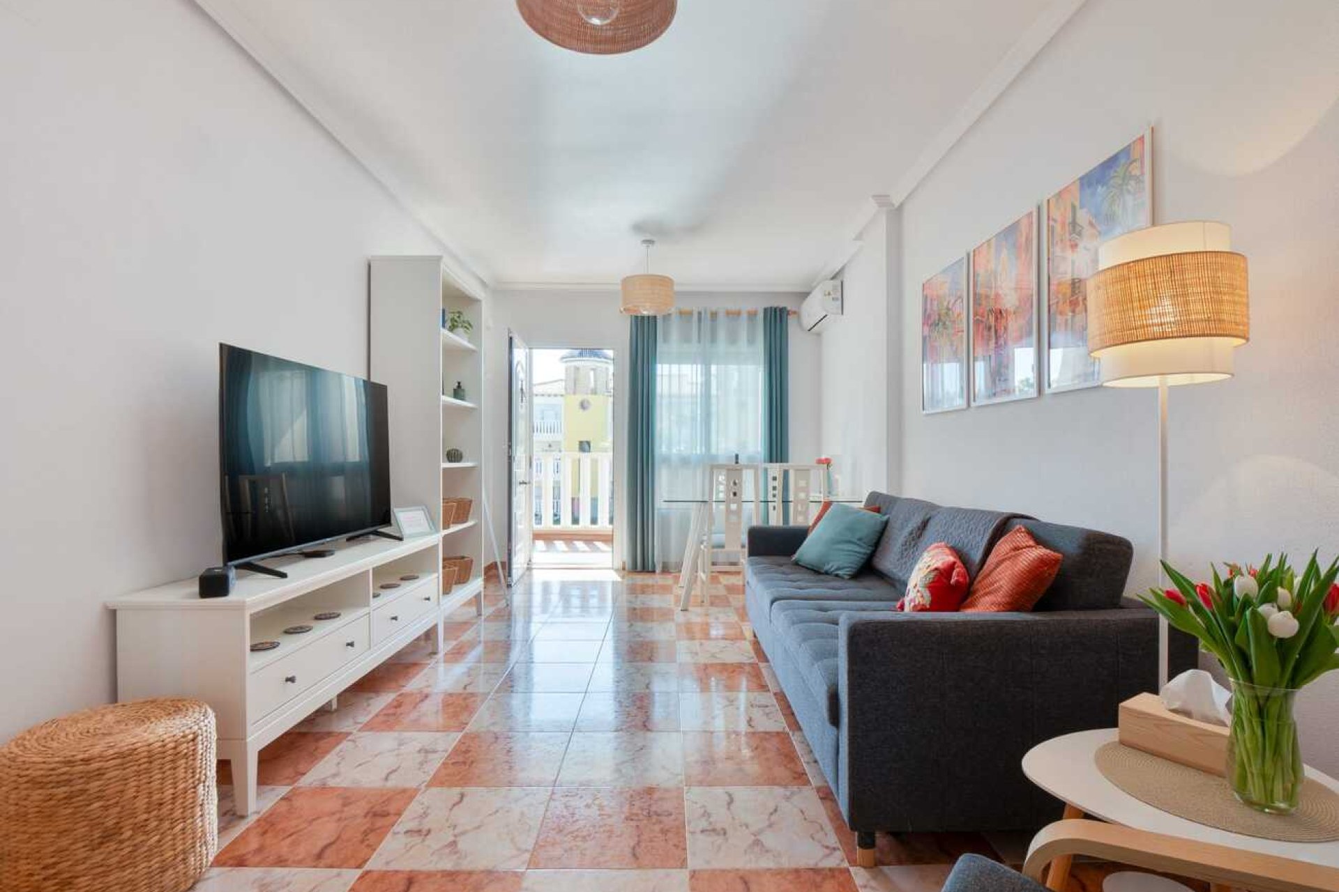 Resale - Apartment -
Villamartin - Pinada Golf 1