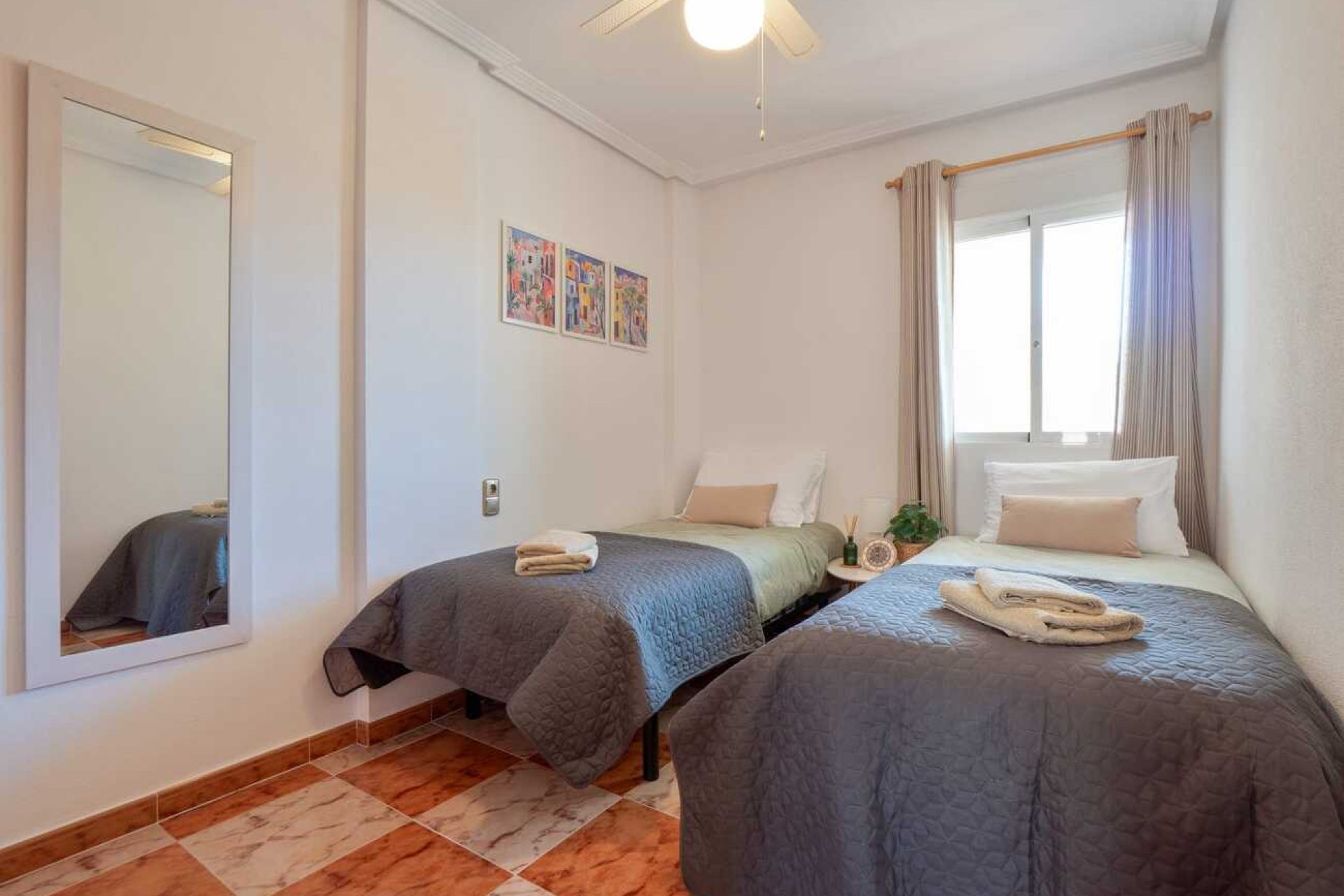 Resale - Apartment -
Villamartin - Pinada Golf 1