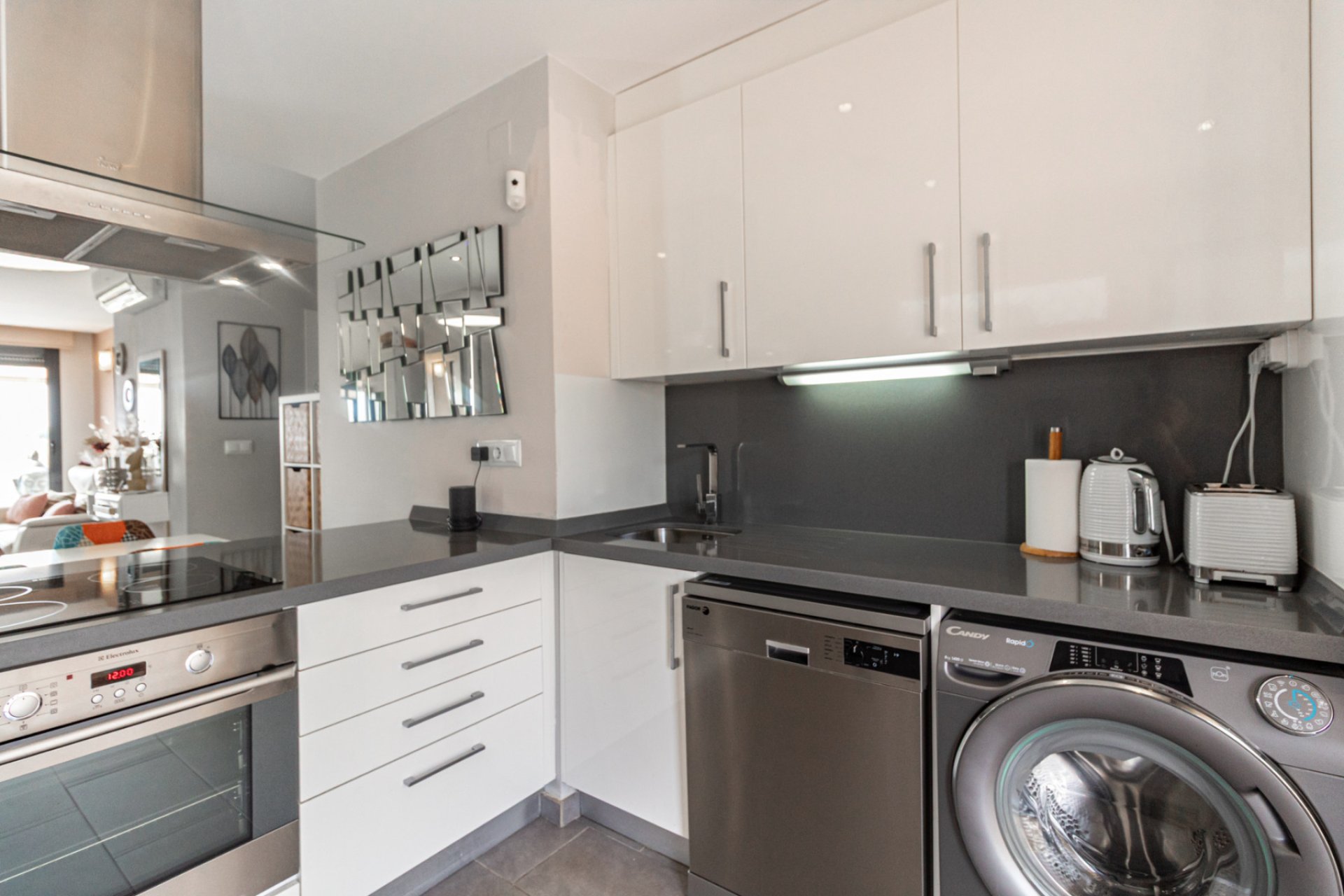 Resale - Apartment -
Villamartin - Villacosta