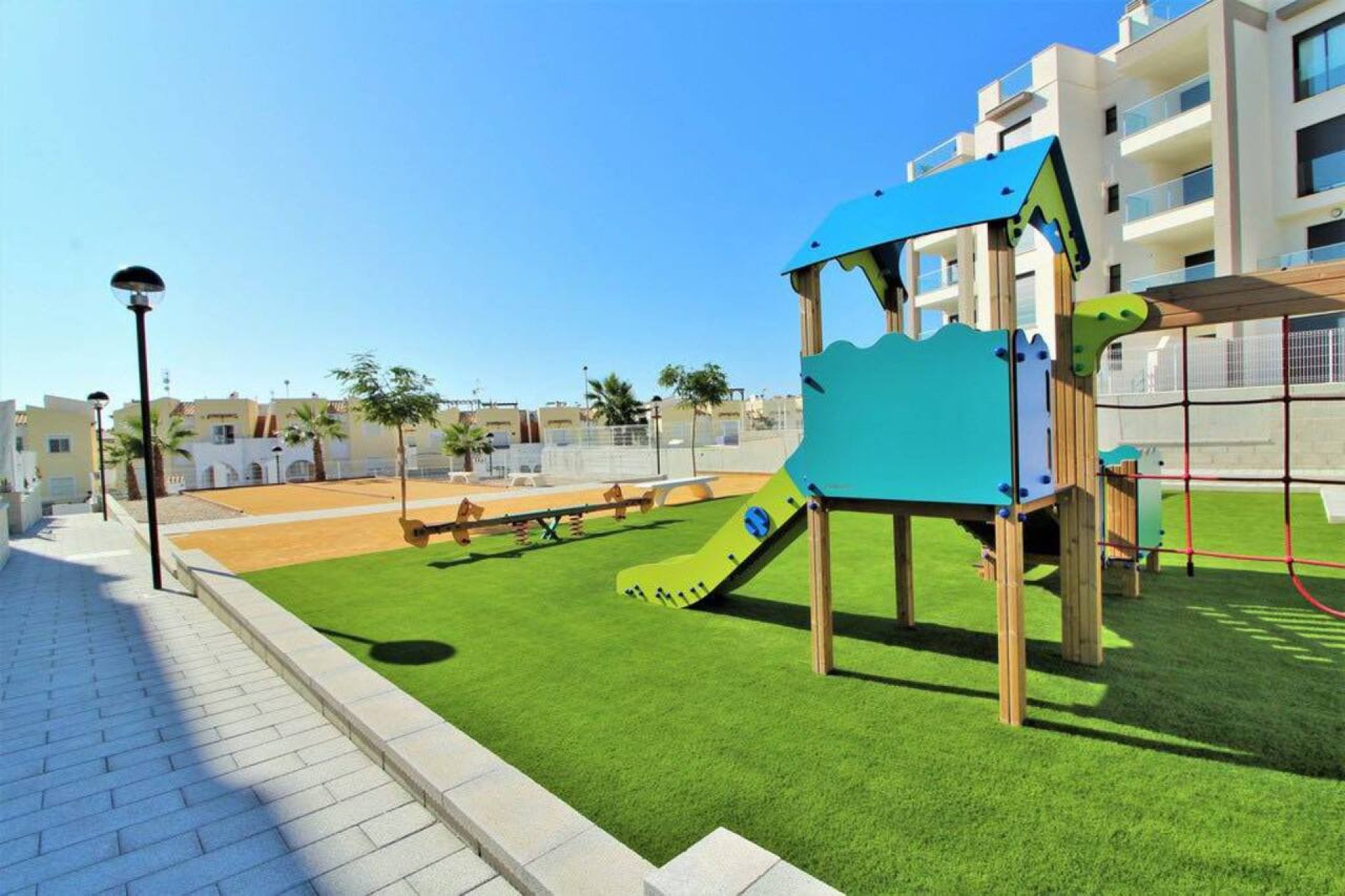 Resale - Apartment -
Villamartin - Villamartín