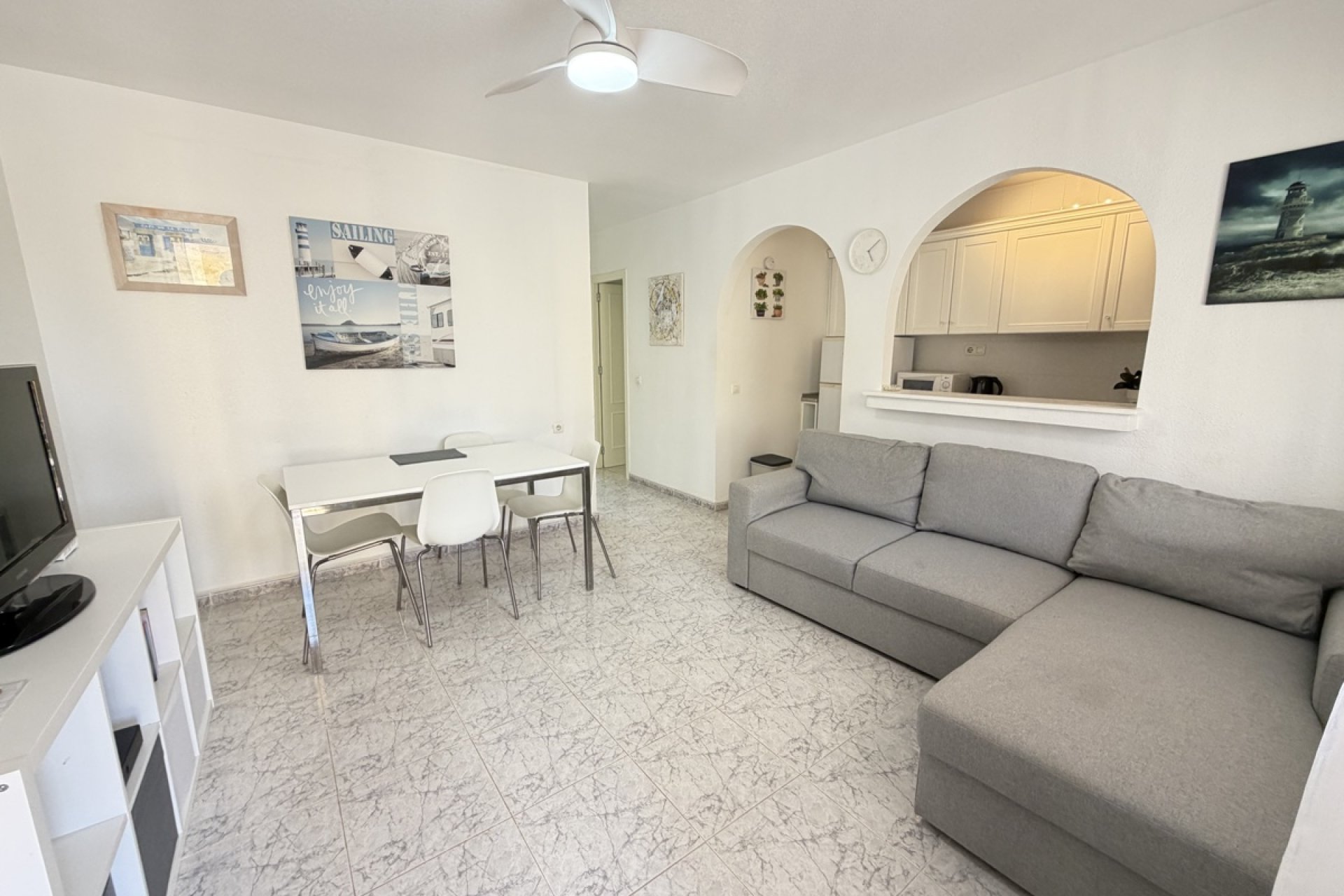 Resale - Apartment -
Villamartin - Villamartín