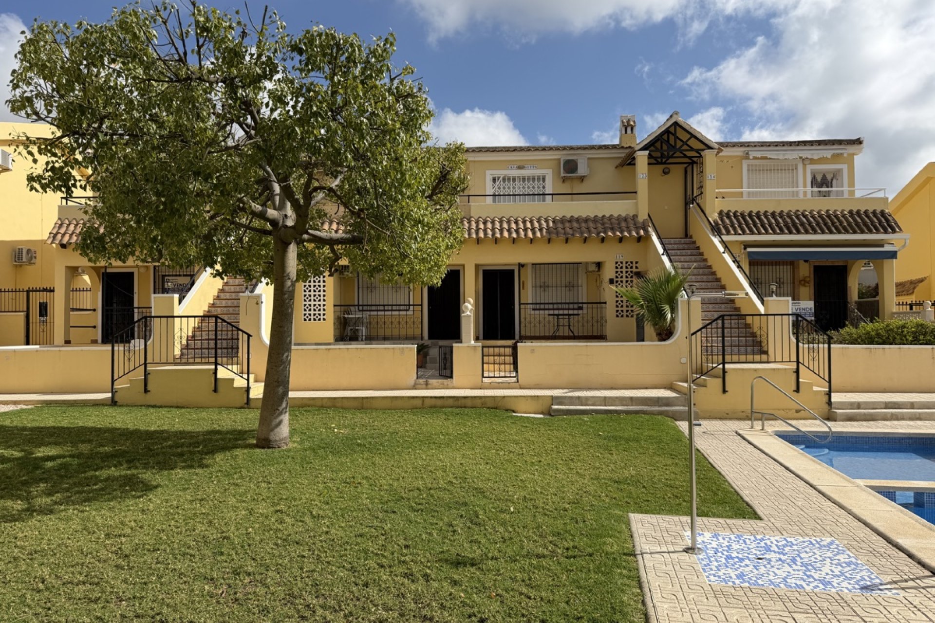 Resale - Apartment -
Villamartin - Villamartín