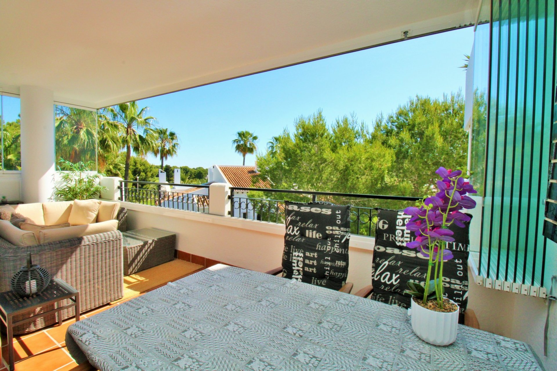 Resale - Apartment -
Villamartin - Villamartín