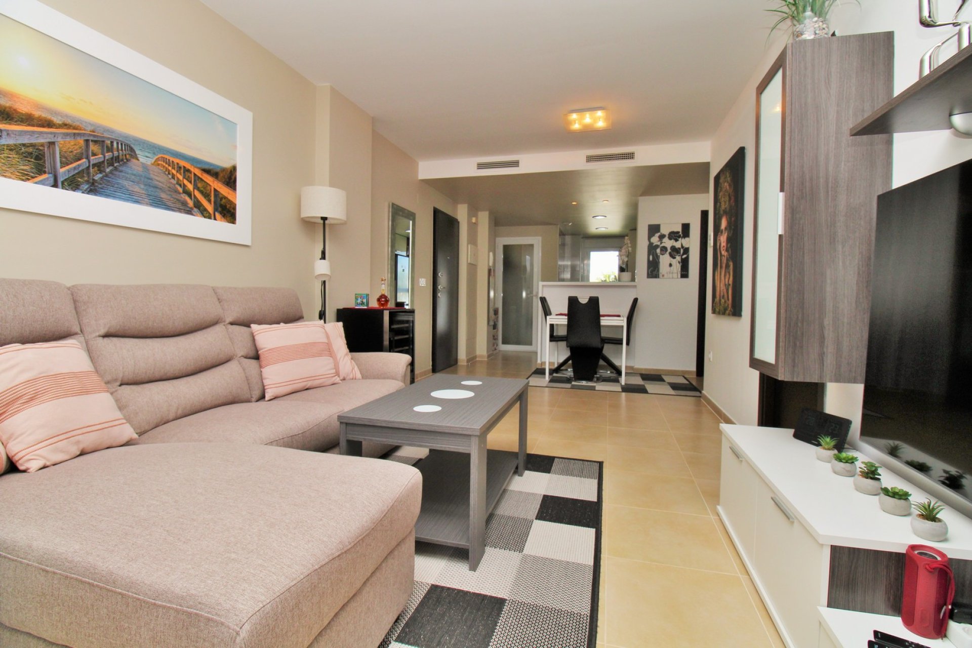 Resale - Apartment -
Villamartin - Villamartín