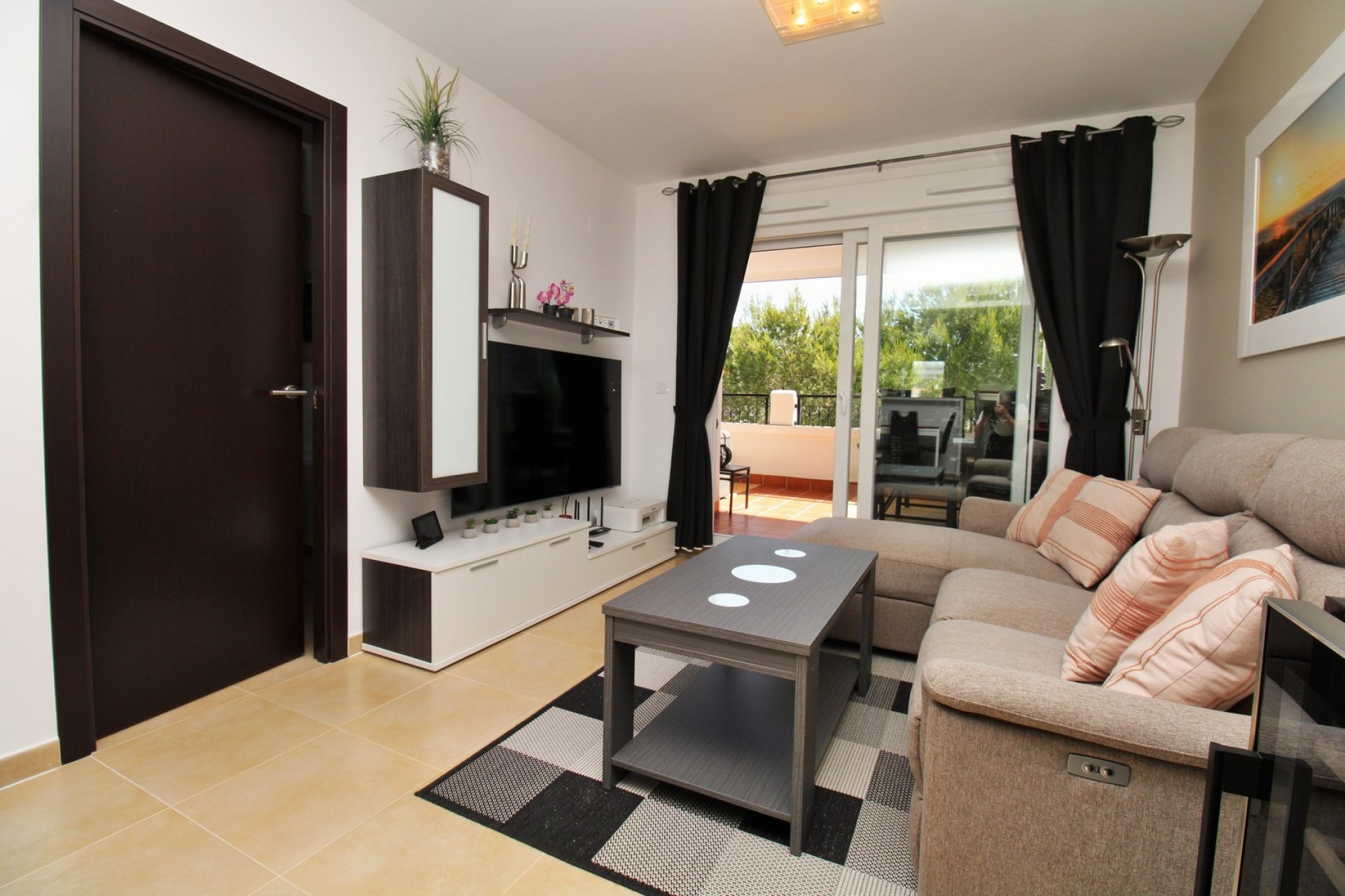 Resale - Apartment -
Villamartin - Villamartín