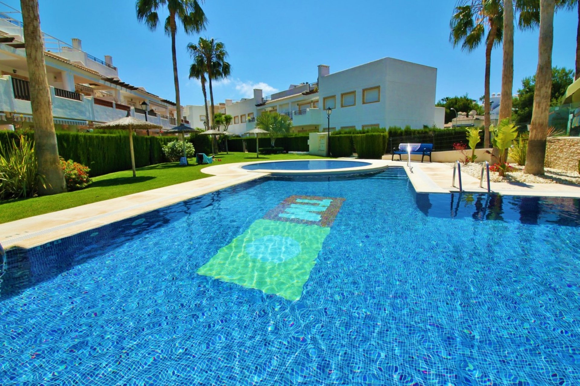 Resale - Apartment -
Villamartin - Villamartín