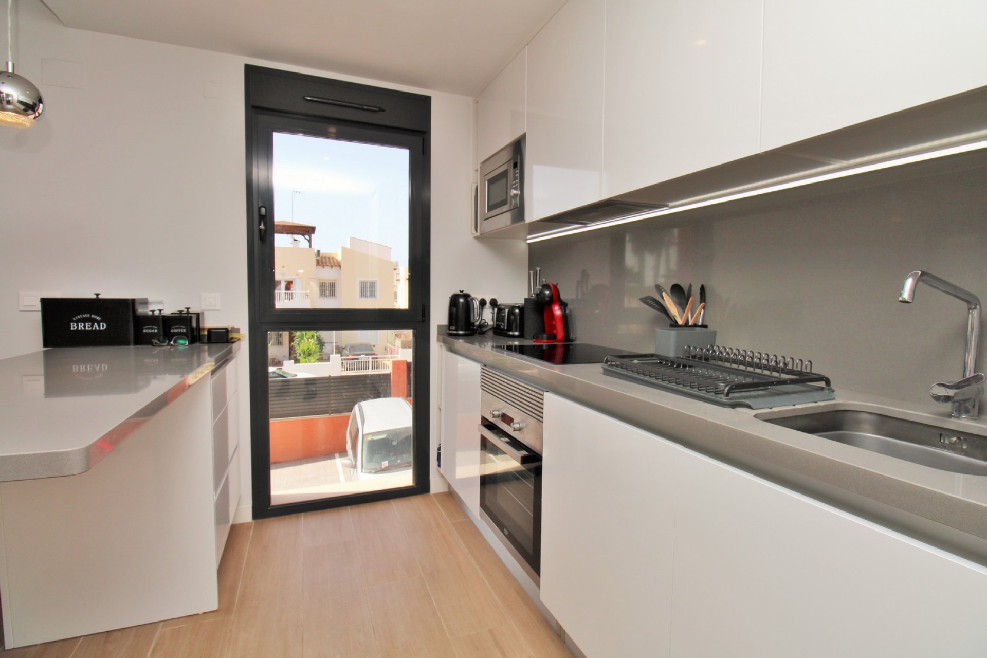 Resale - Apartment -
Villamartin - Villamartín