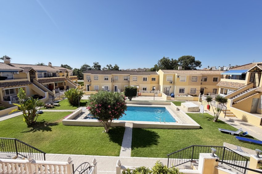 Resale - Apartment -
Villamartin - Villamartín