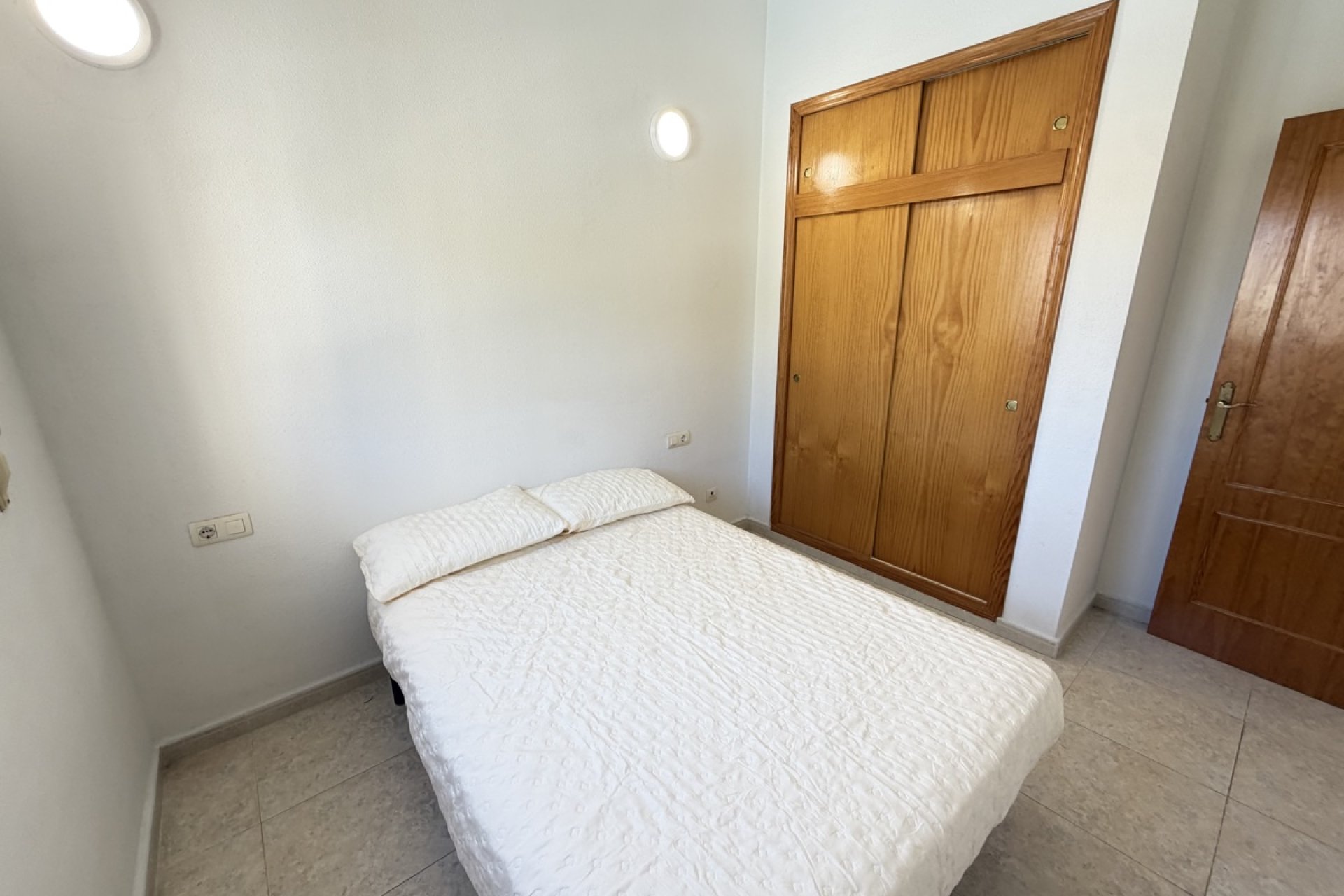 Resale - Apartment -
Villamartin - Villamartín