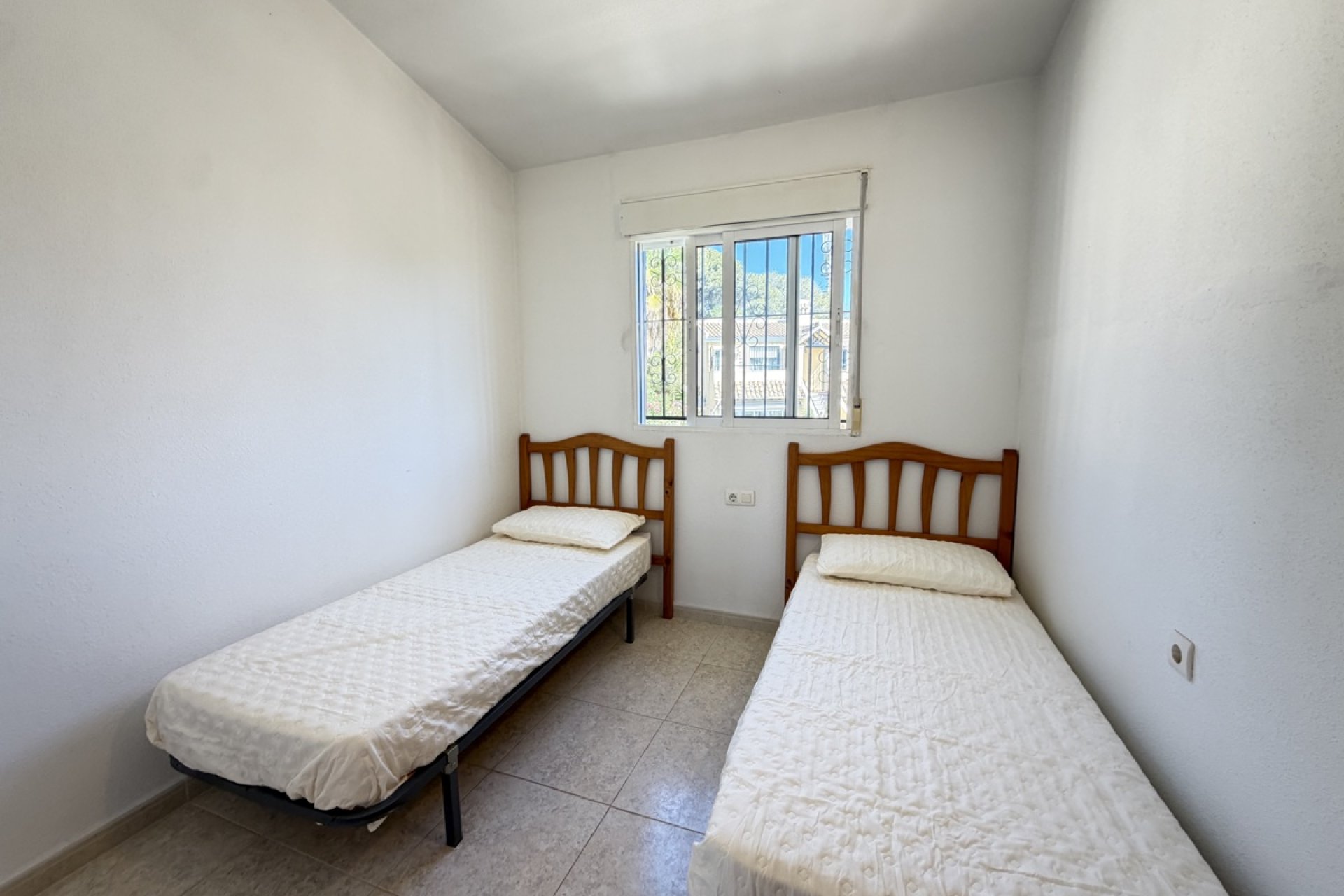 Resale - Apartment -
Villamartin - Villamartín