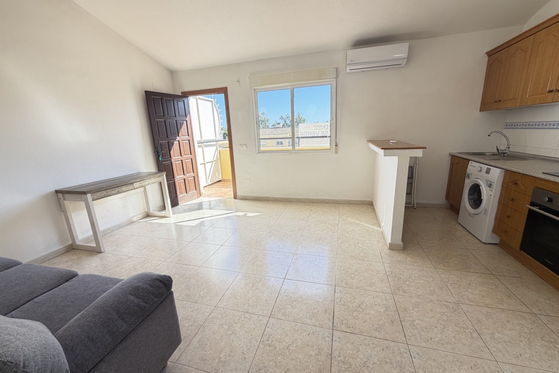 Resale - Apartment -
Villamartin - Villamartín