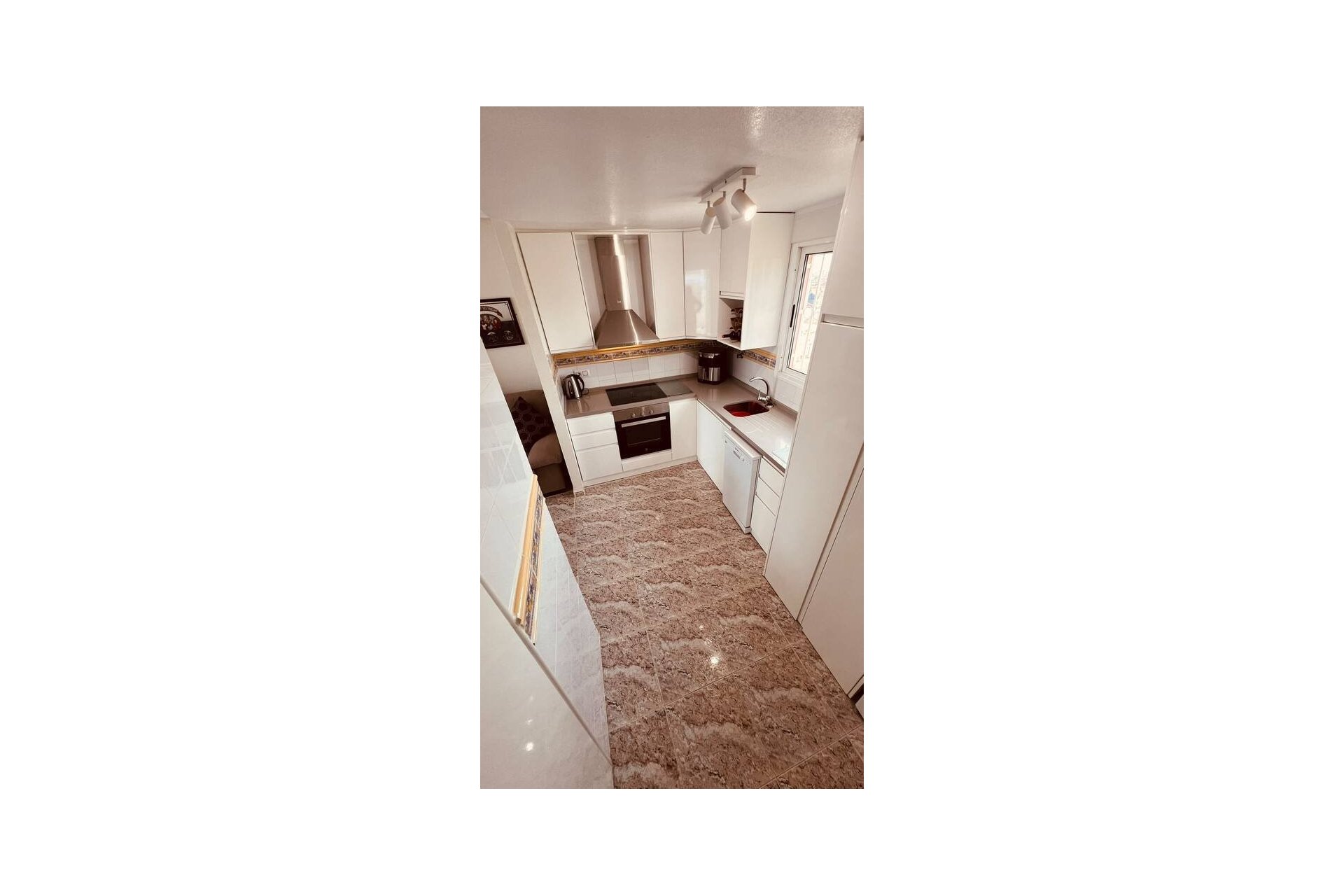 Resale - Apartment -
Villamartin - Villamartín