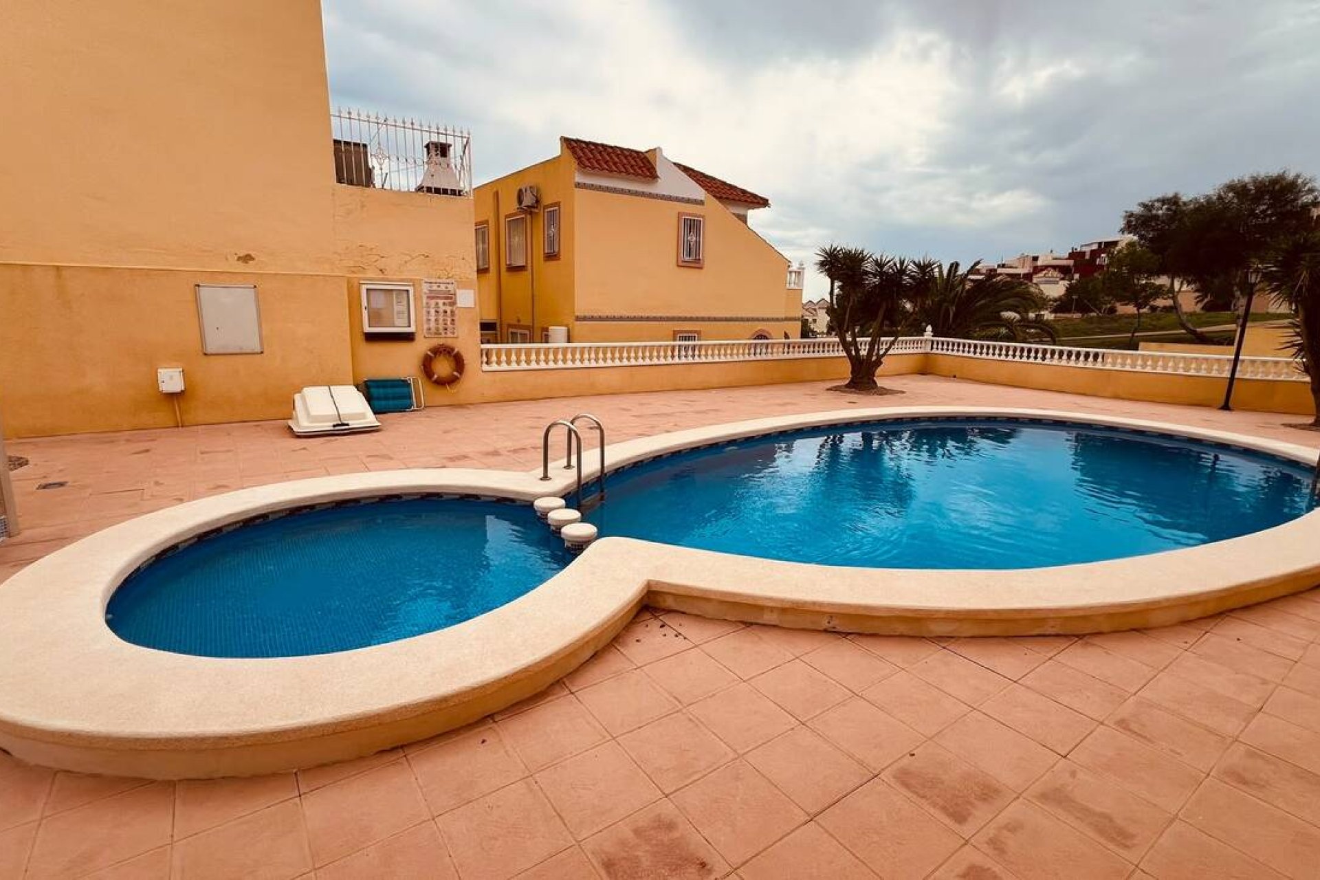 Resale - Apartment -
Villamartin - Villamartín