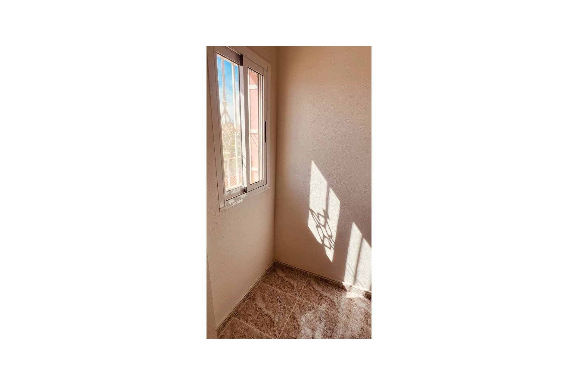 Resale - Apartment -
Villamartin - Villamartín