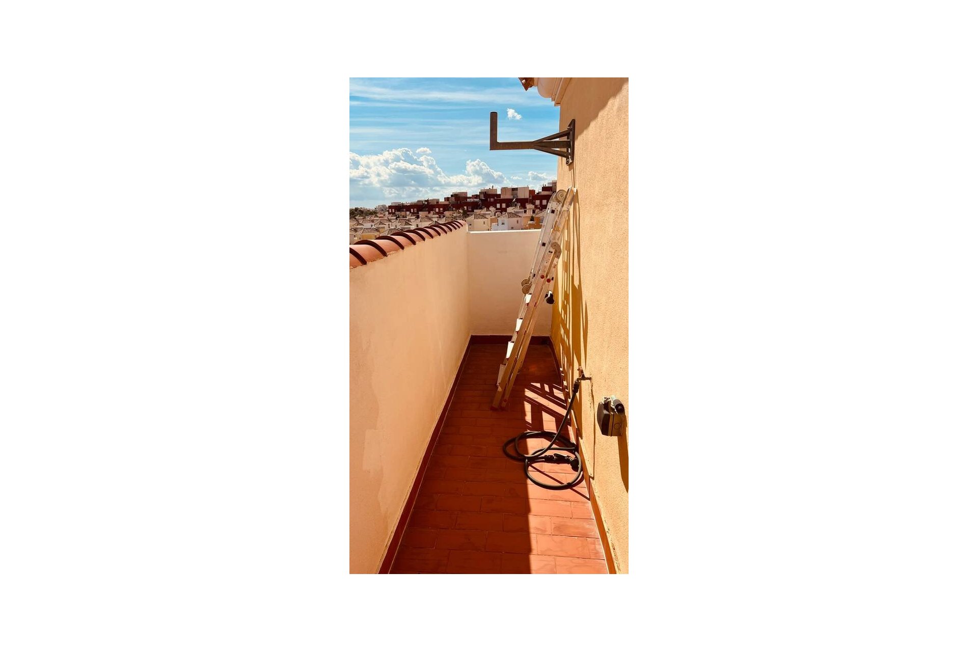 Resale - Apartment -
Villamartin - Villamartín