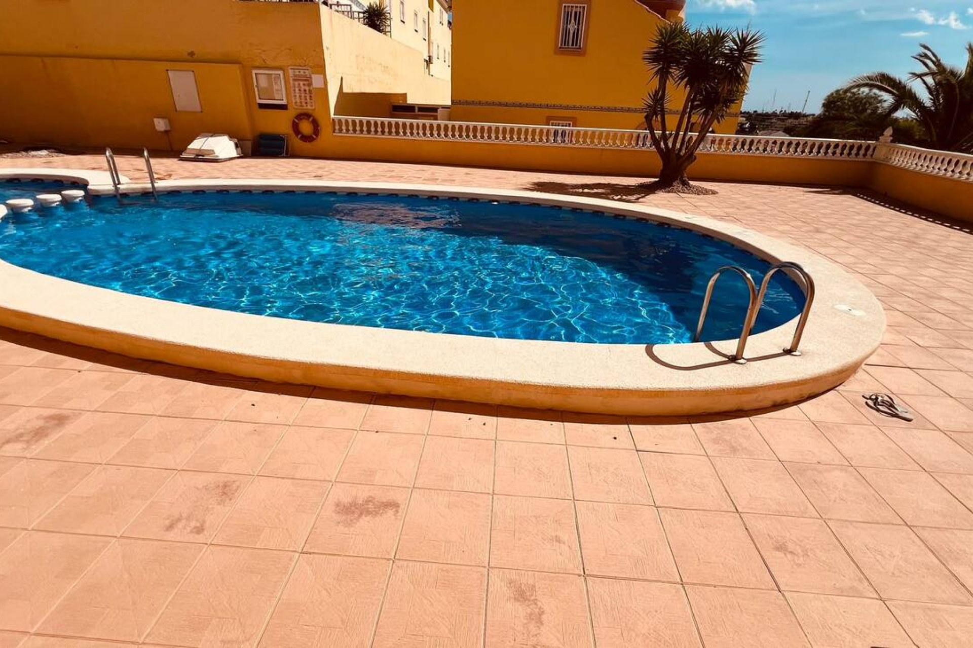 Resale - Apartment -
Villamartin - Villamartín
