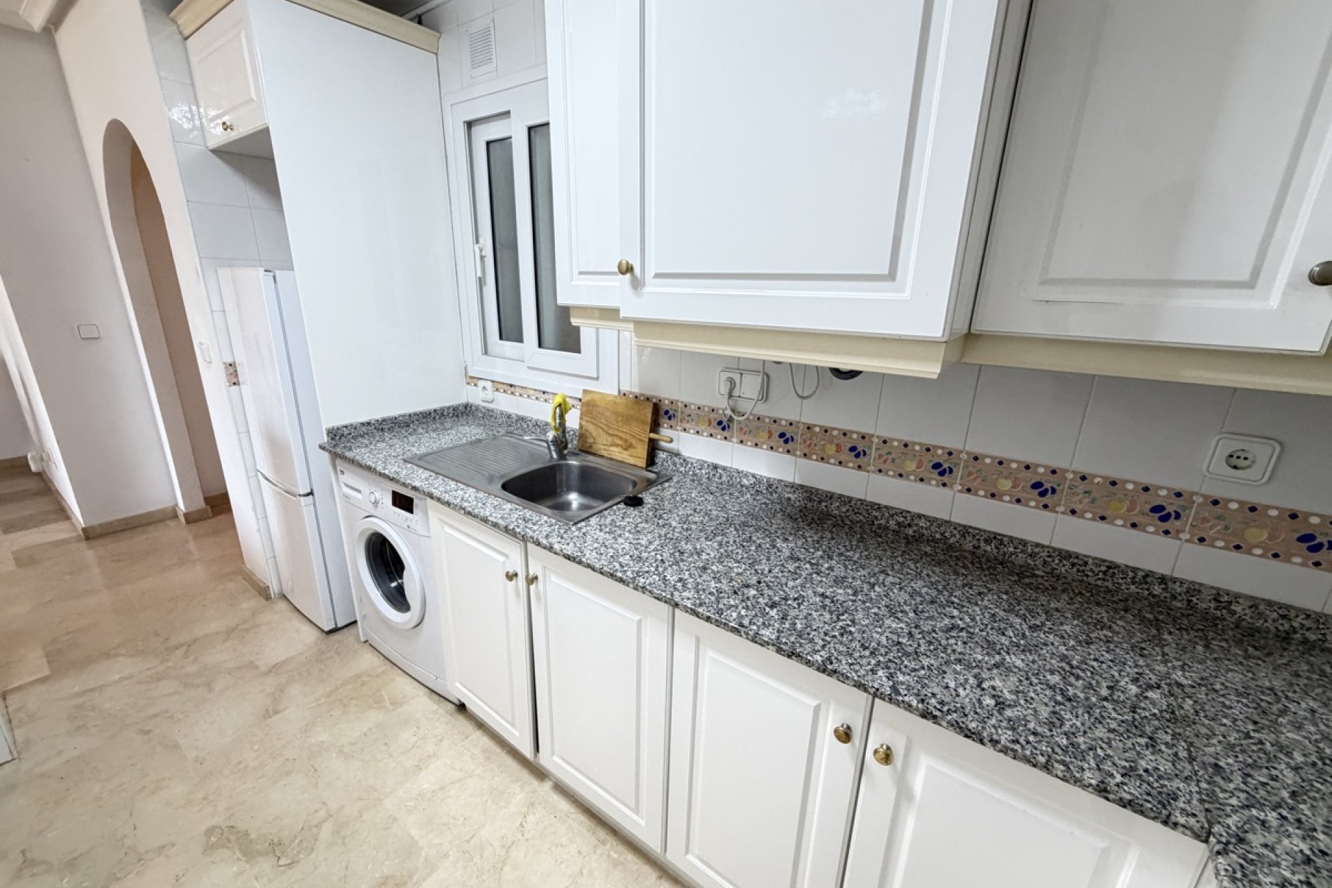 Resale - Apartment -
Villamartin - Villamartín