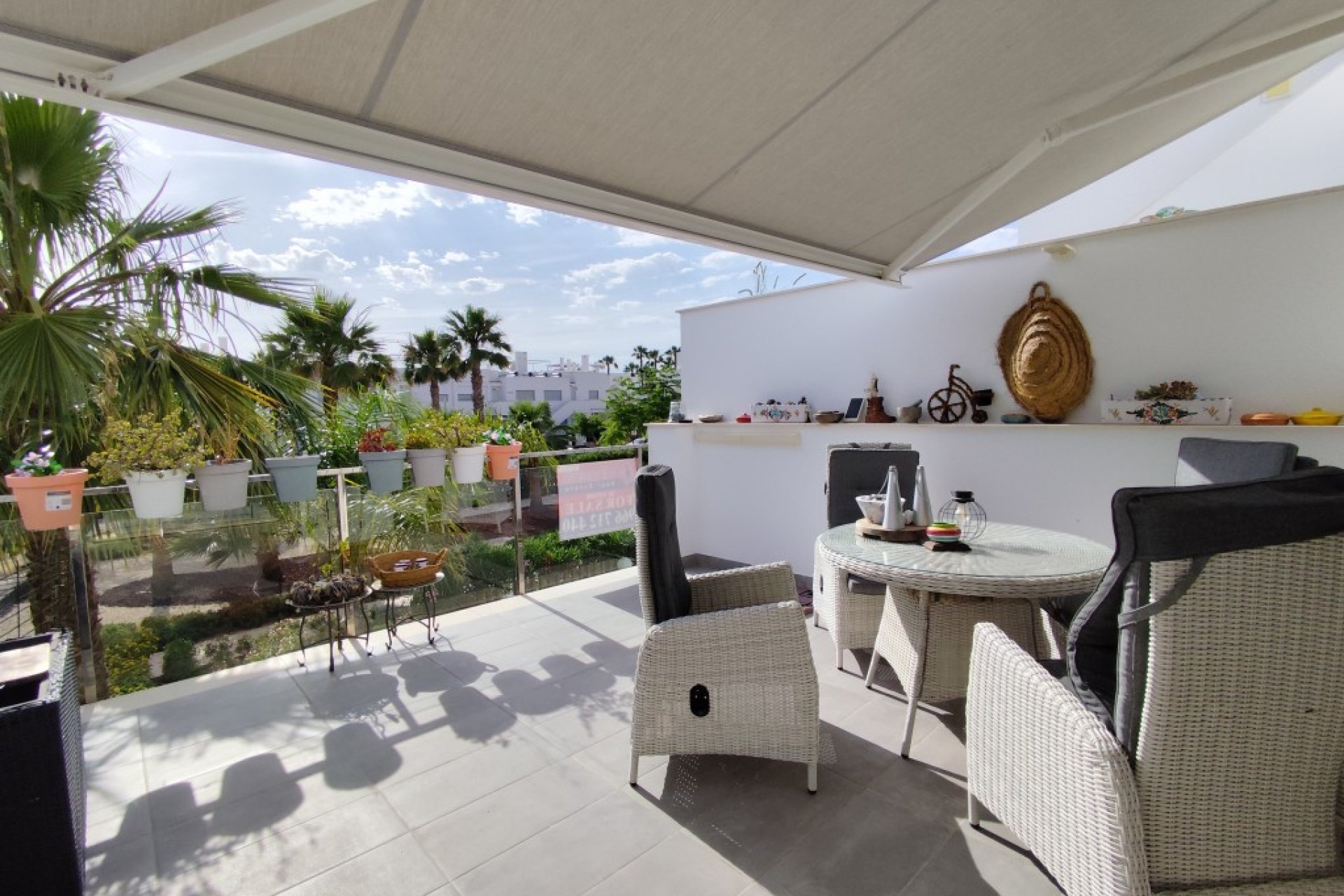 Resale - Apartment -
Vistabella Golf