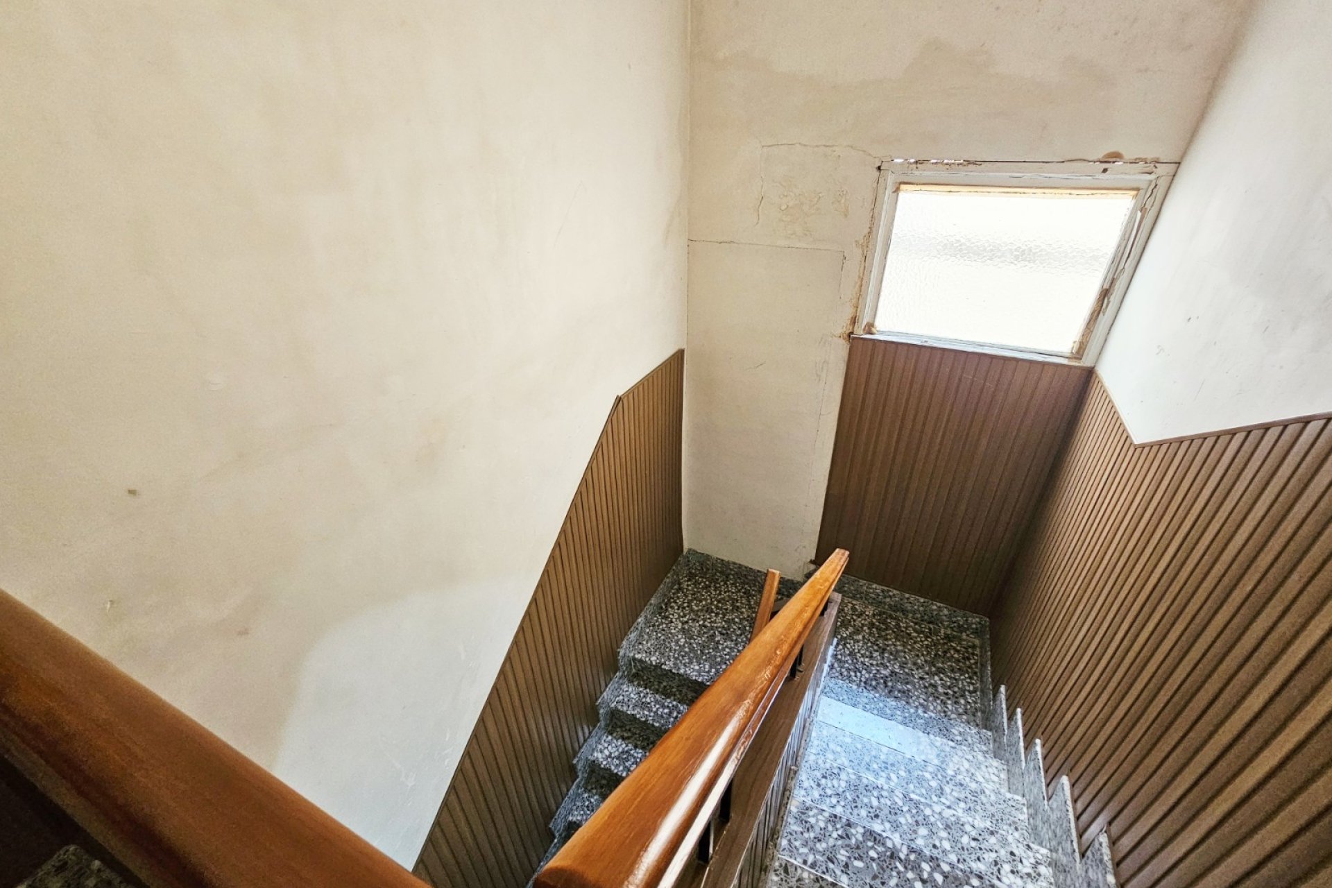 Resale - Building -
Torrevieja - CLUB NAUTICO TORREVIEJA