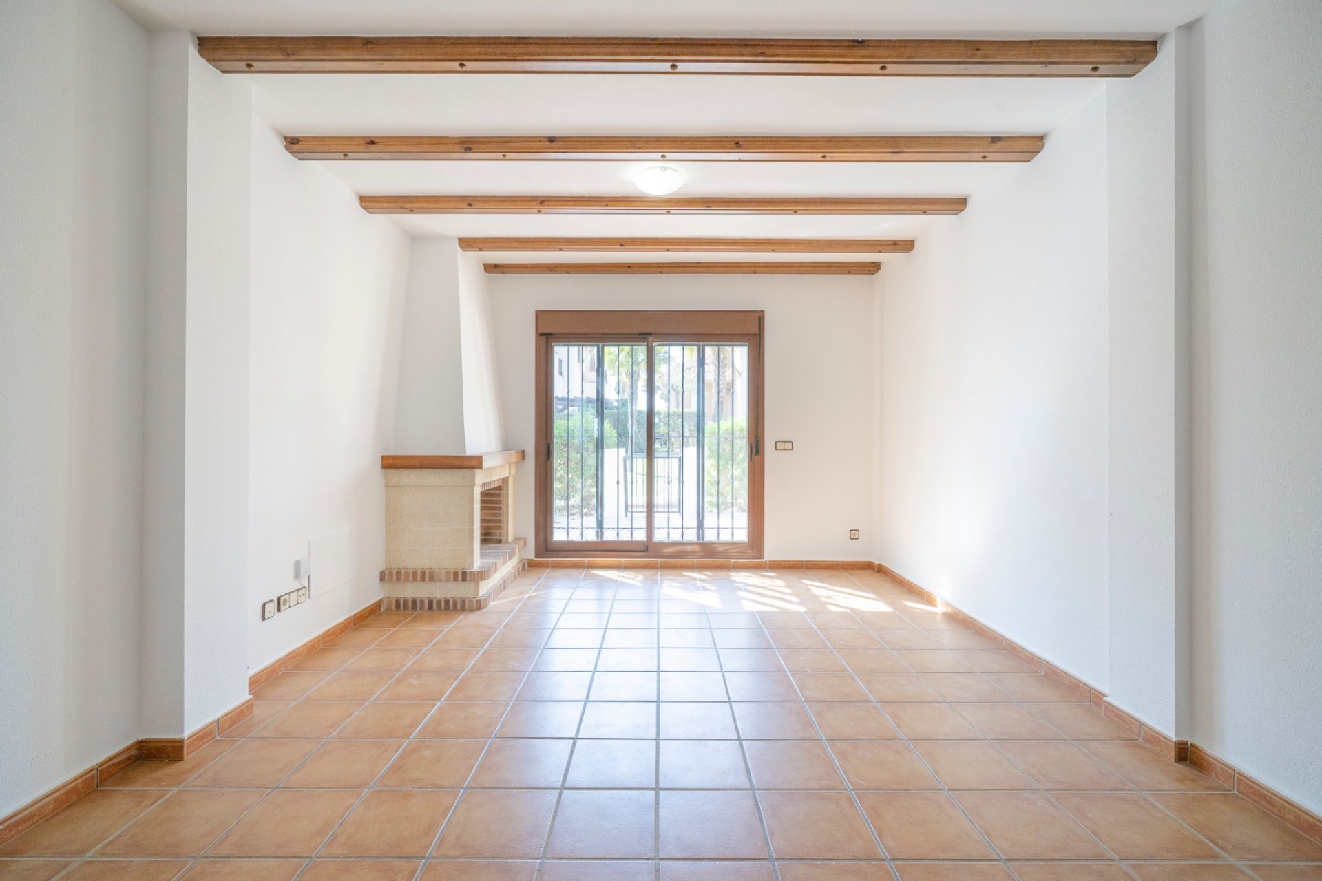 Resale - Bungalow -
Algorfa