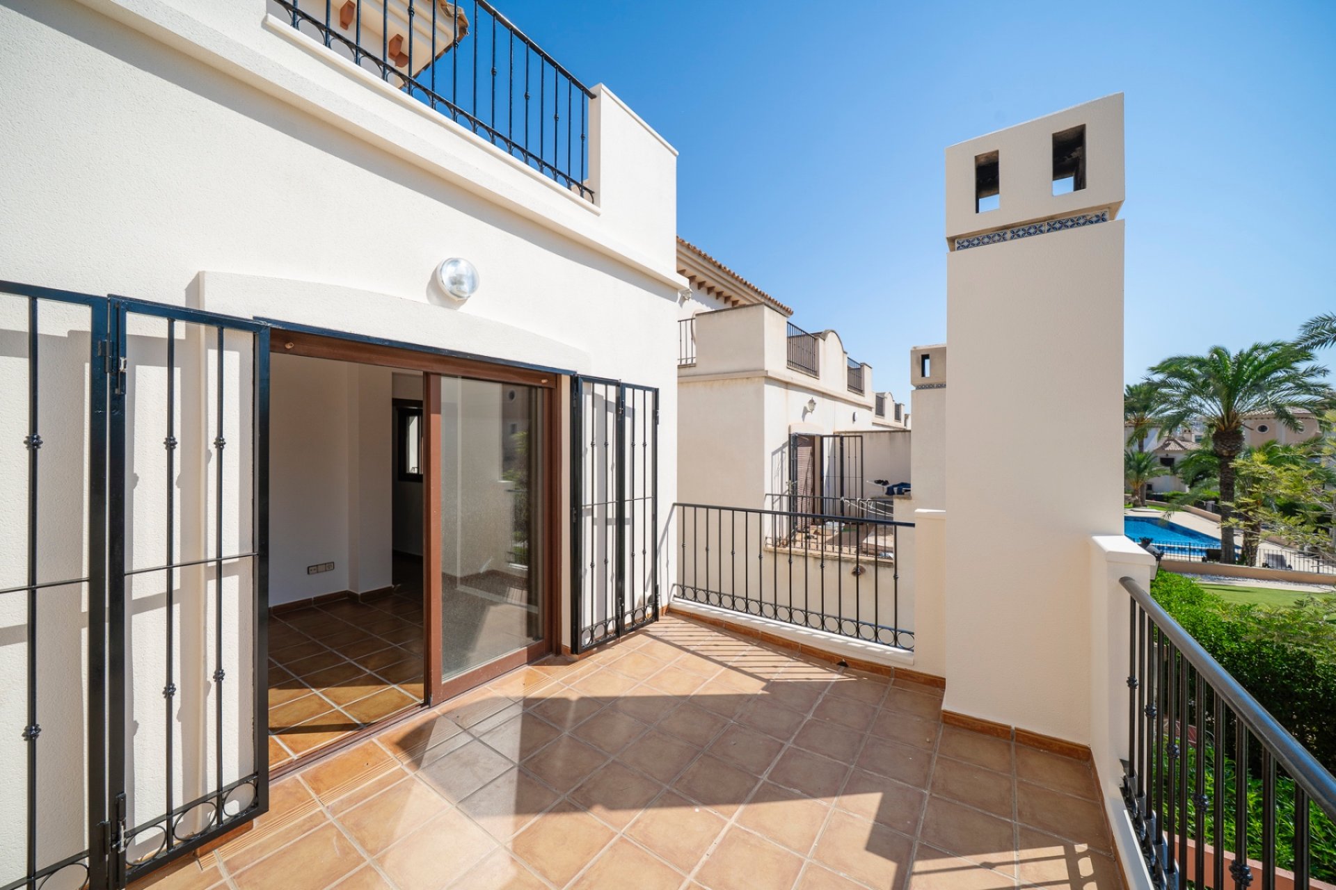 Resale - Bungalow -
Algorfa