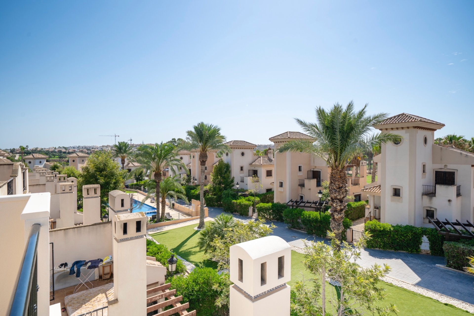 Resale - Bungalow -
Algorfa