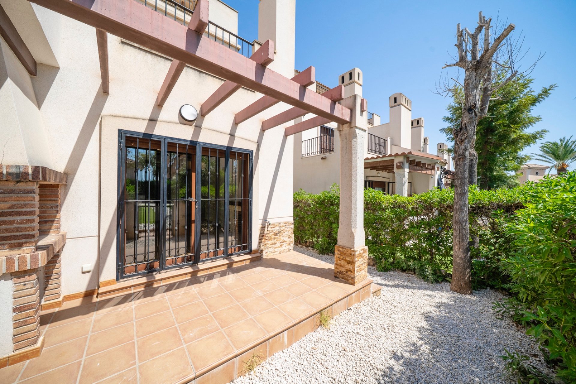 Resale - Bungalow -
Algorfa