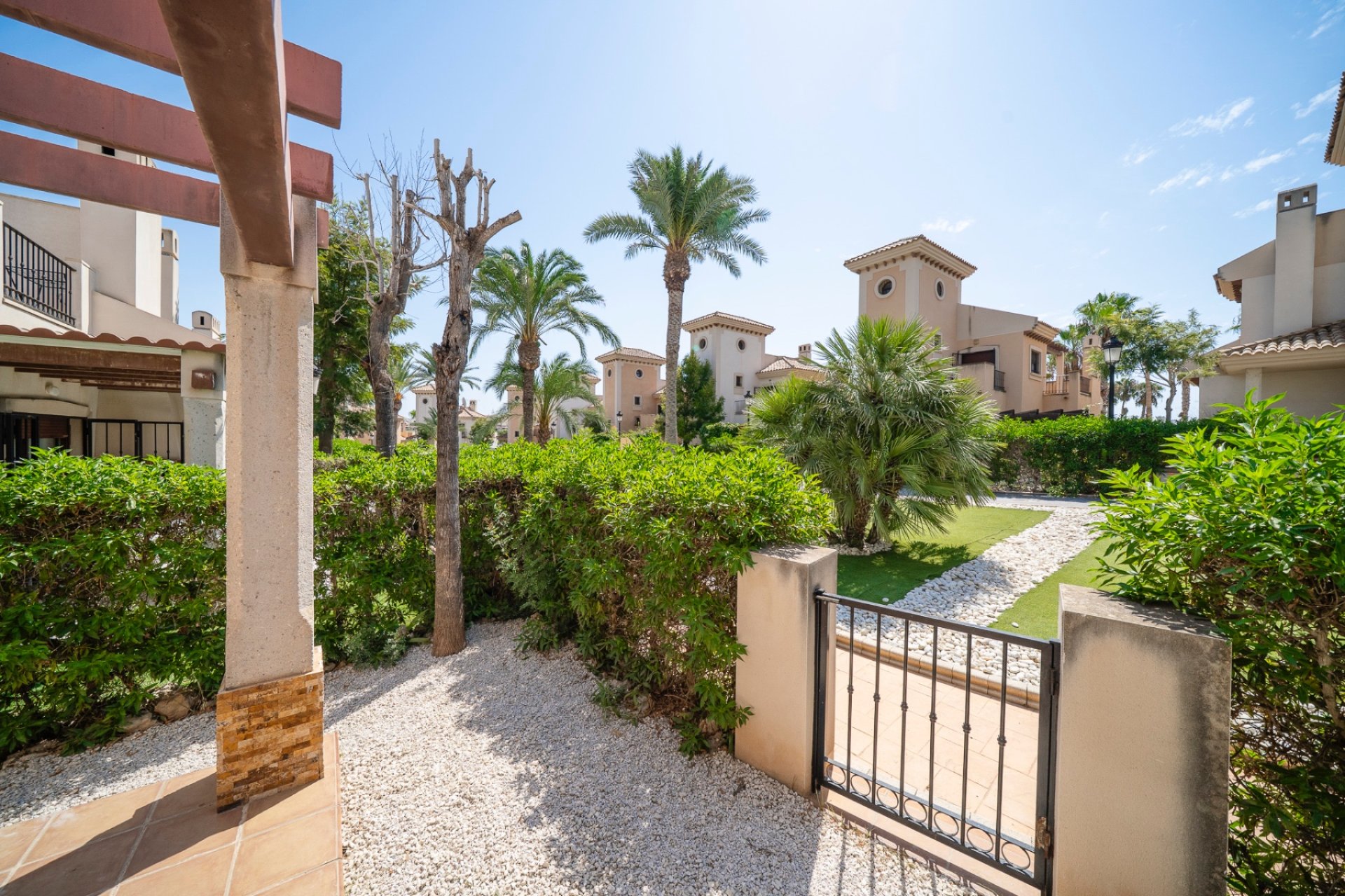 Resale - Bungalow -
Algorfa