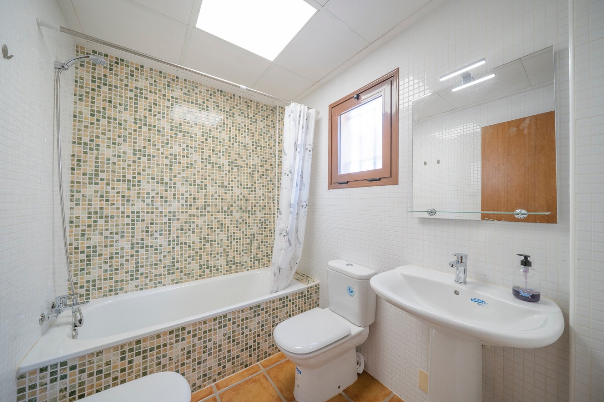 Resale - Bungalow -
Algorfa