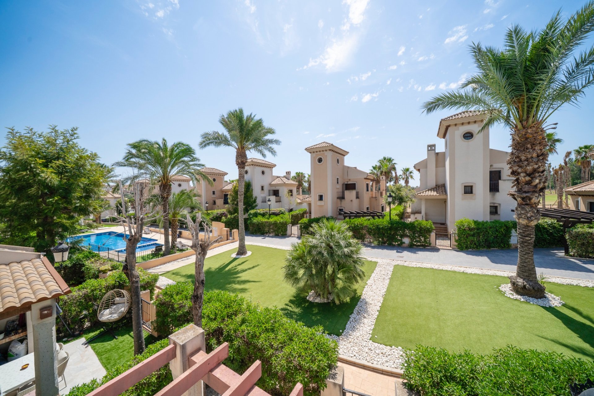 Resale - Bungalow -
Algorfa