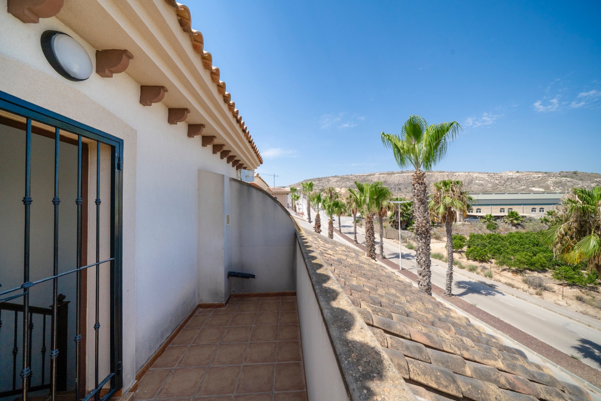 Resale - Bungalow -
Algorfa