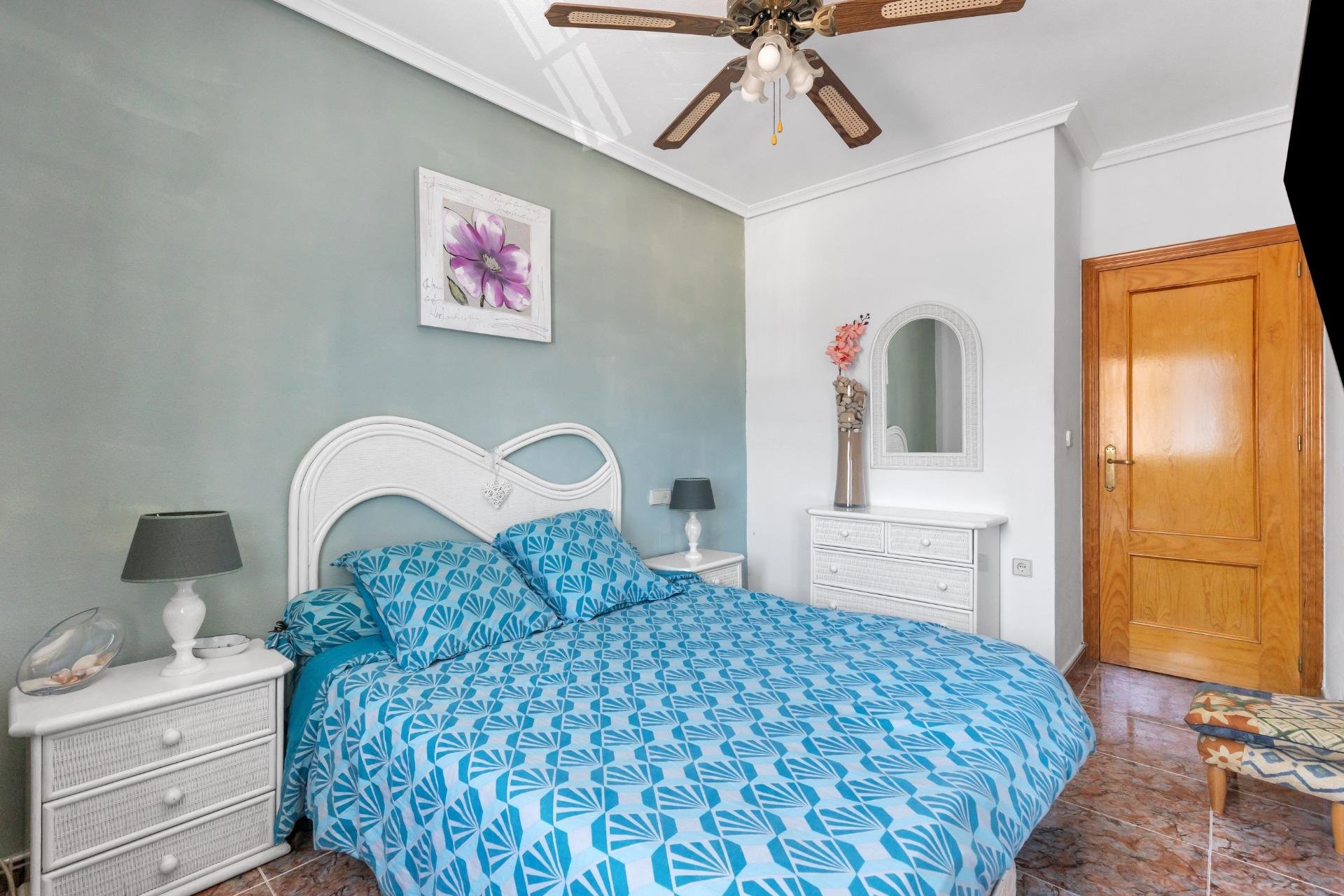 Resale - Bungalow -
Guardamar del Segura - El moncayo