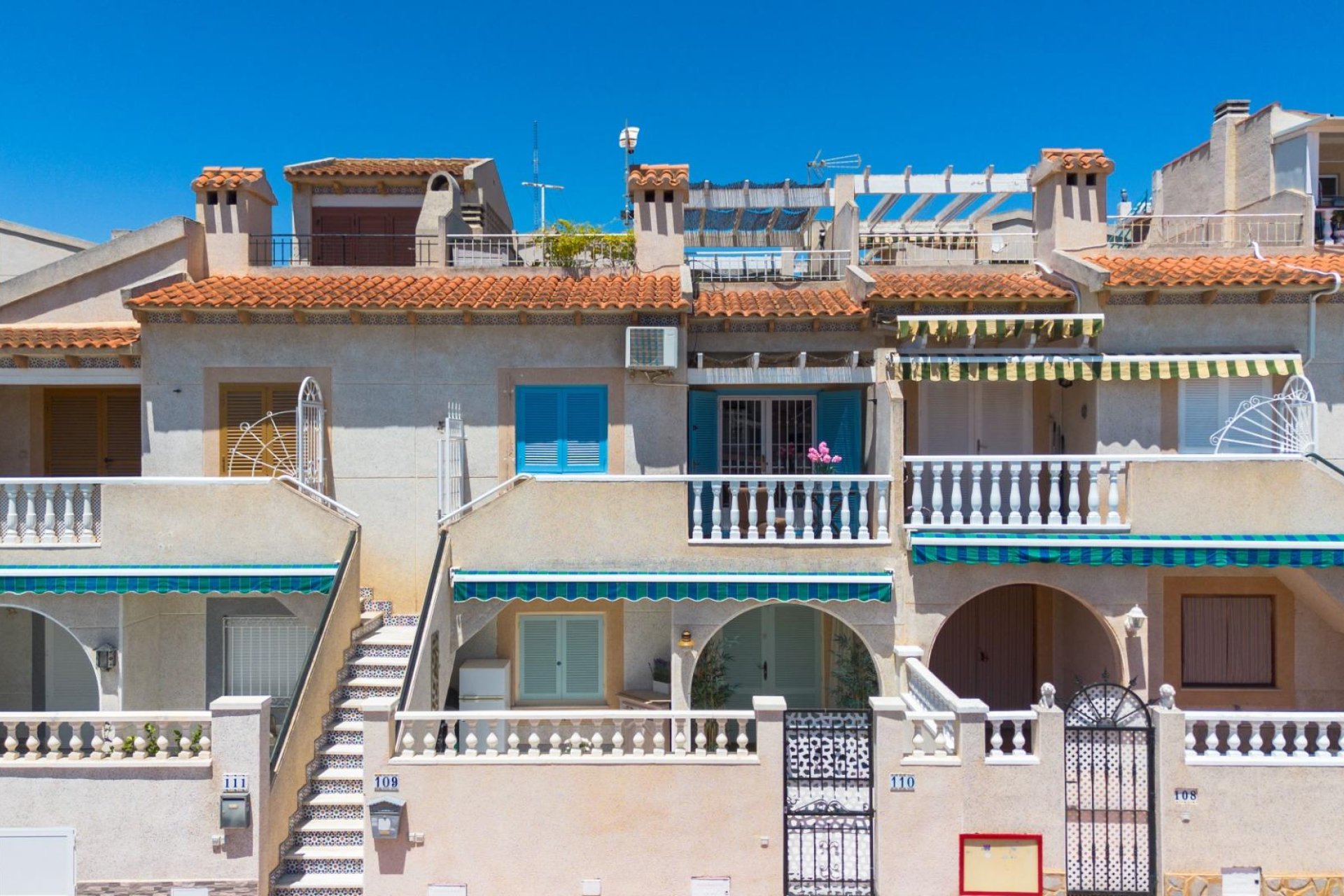 Resale - Bungalow -
Guardamar del Segura - El moncayo