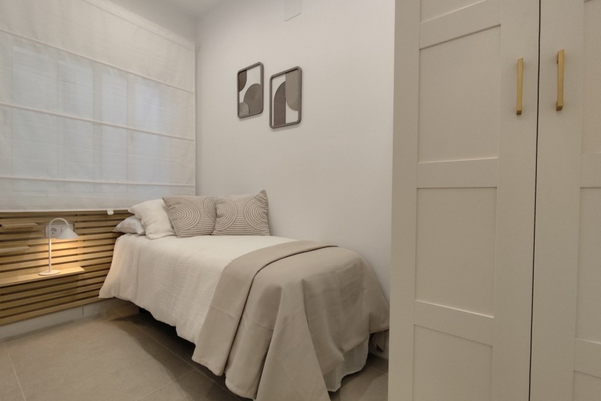 Resale - Bungalow -
La Siesta