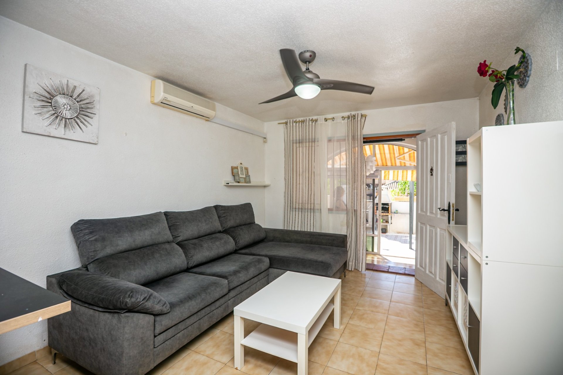 Resale - Bungalow -
Los Balcones