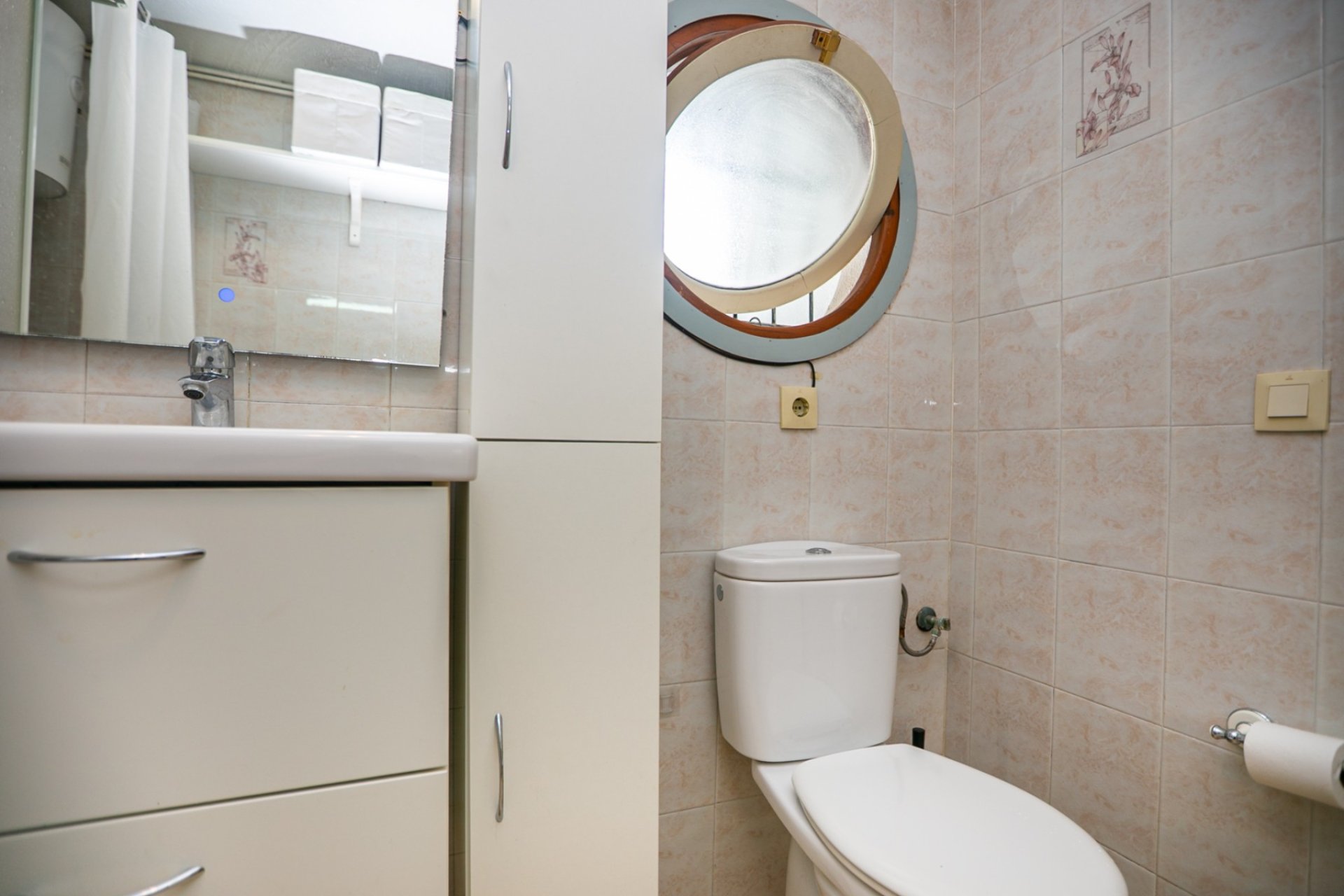 Resale - Bungalow -
Los Balcones