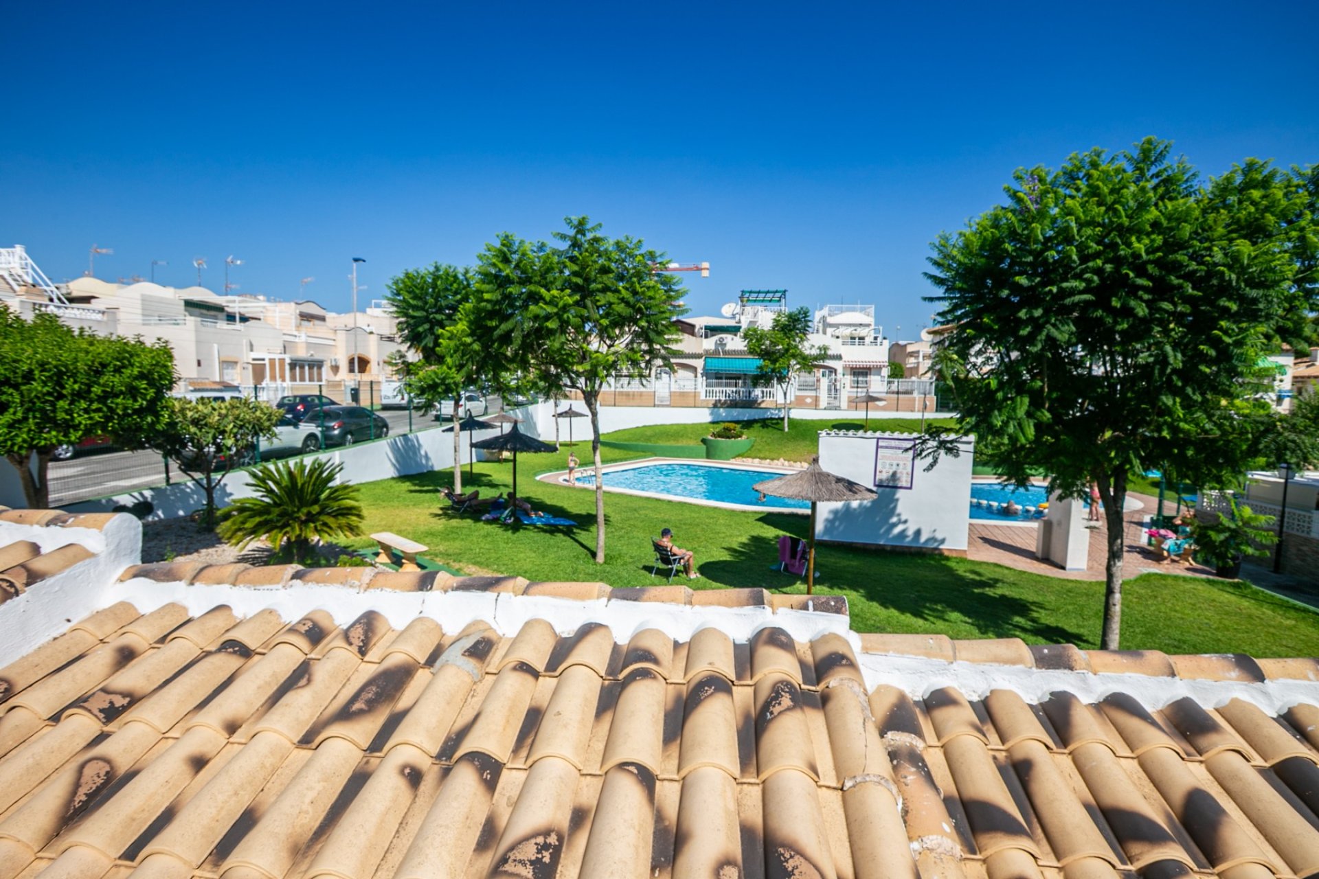 Resale - Bungalow -
Los Balcones