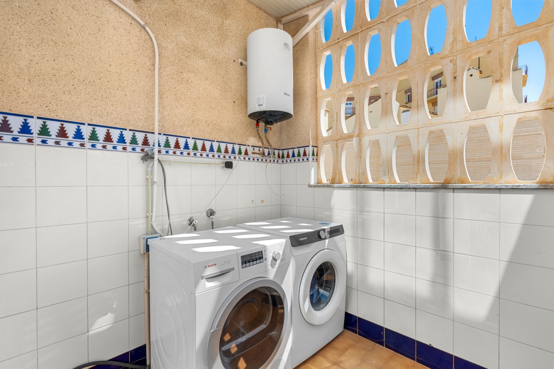 Resale - Bungalow -
Los Urrutias - Estrella De Mar